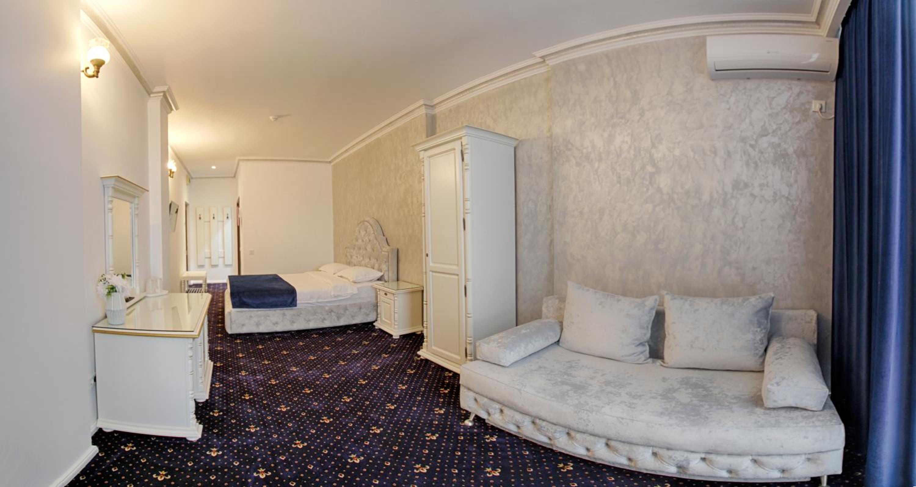 Quadruple Room - Photo 4