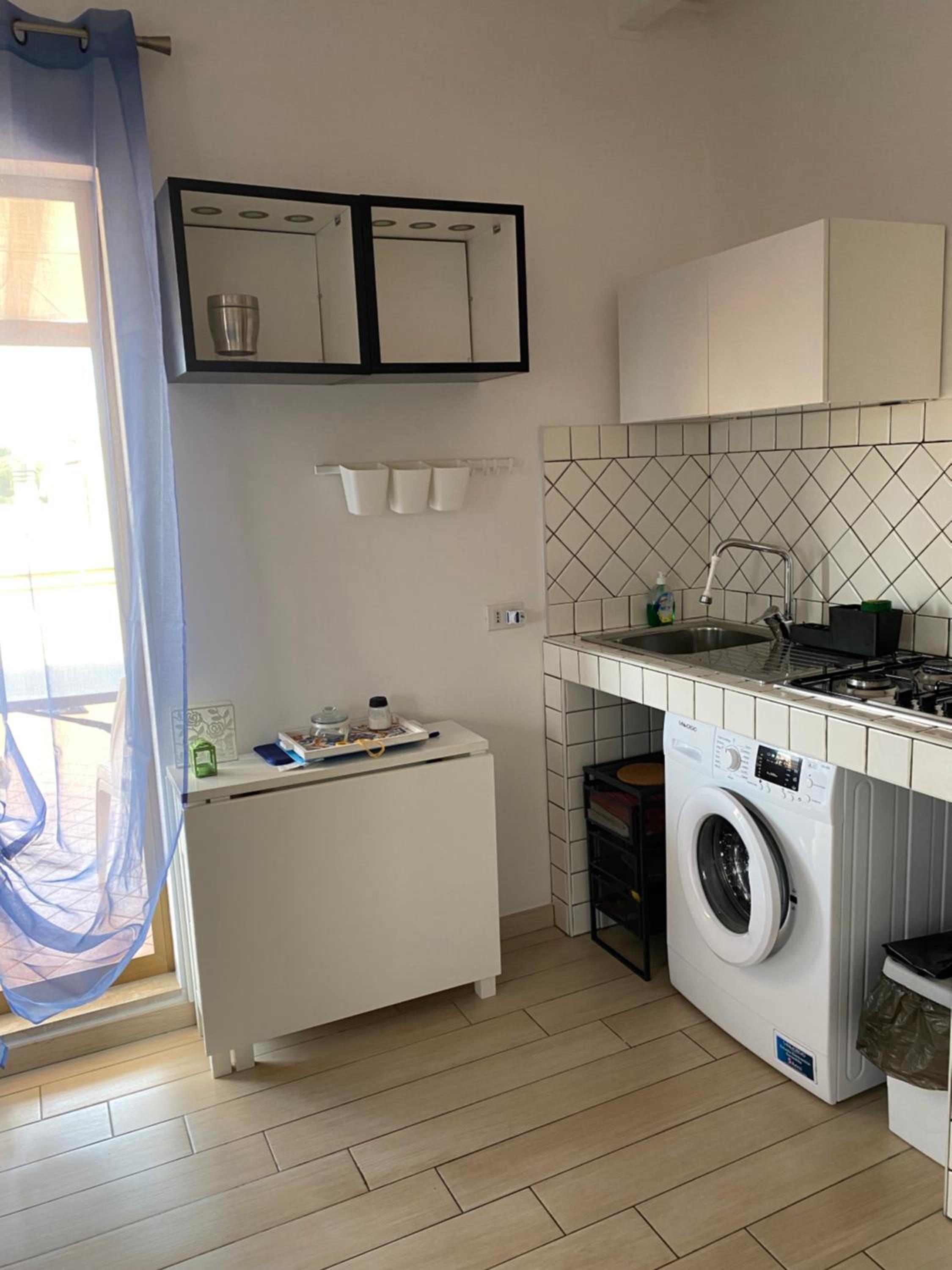 One-Bedroom House photo 2