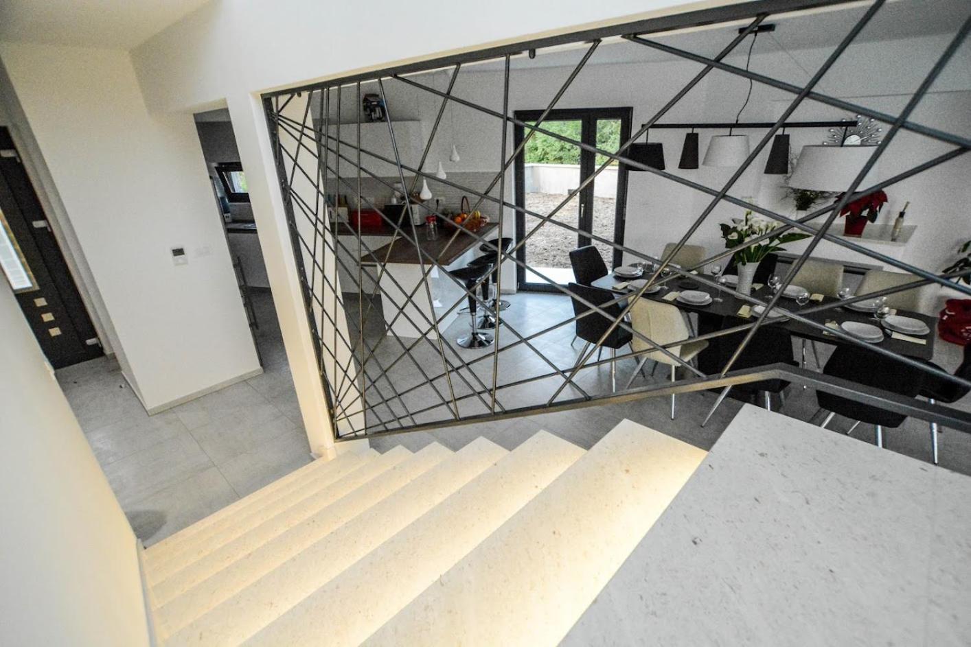 Villa photo 3