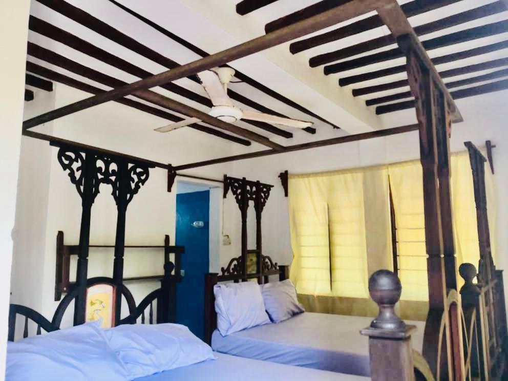 Triple Room with Private Bathroom photo 1
