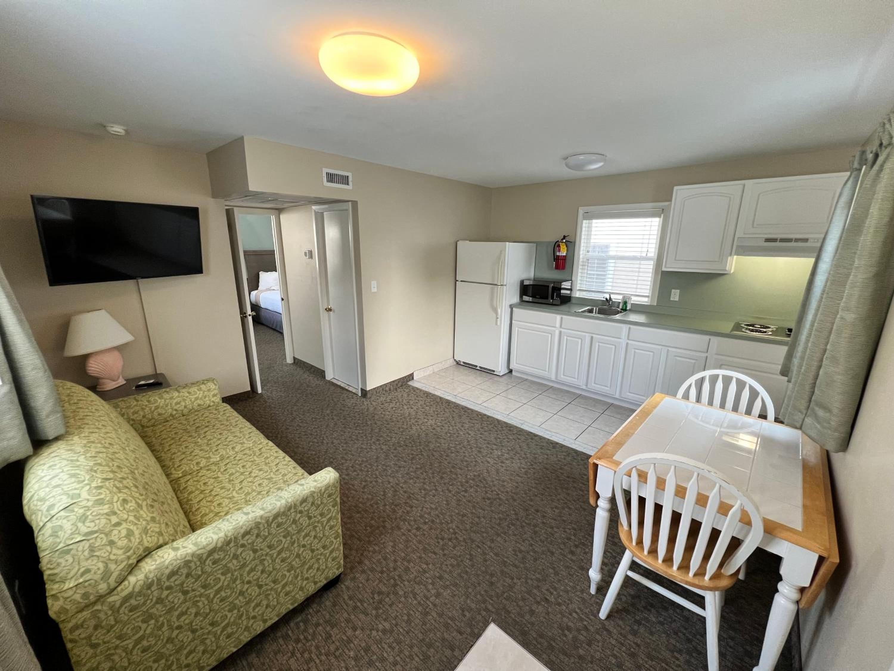Two Room Kitchen Suite