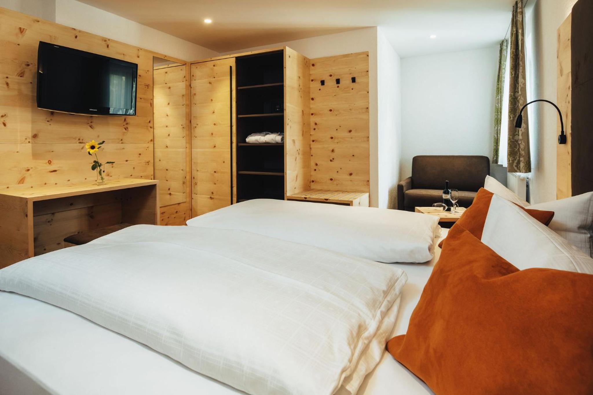 Double Room - Photo 1