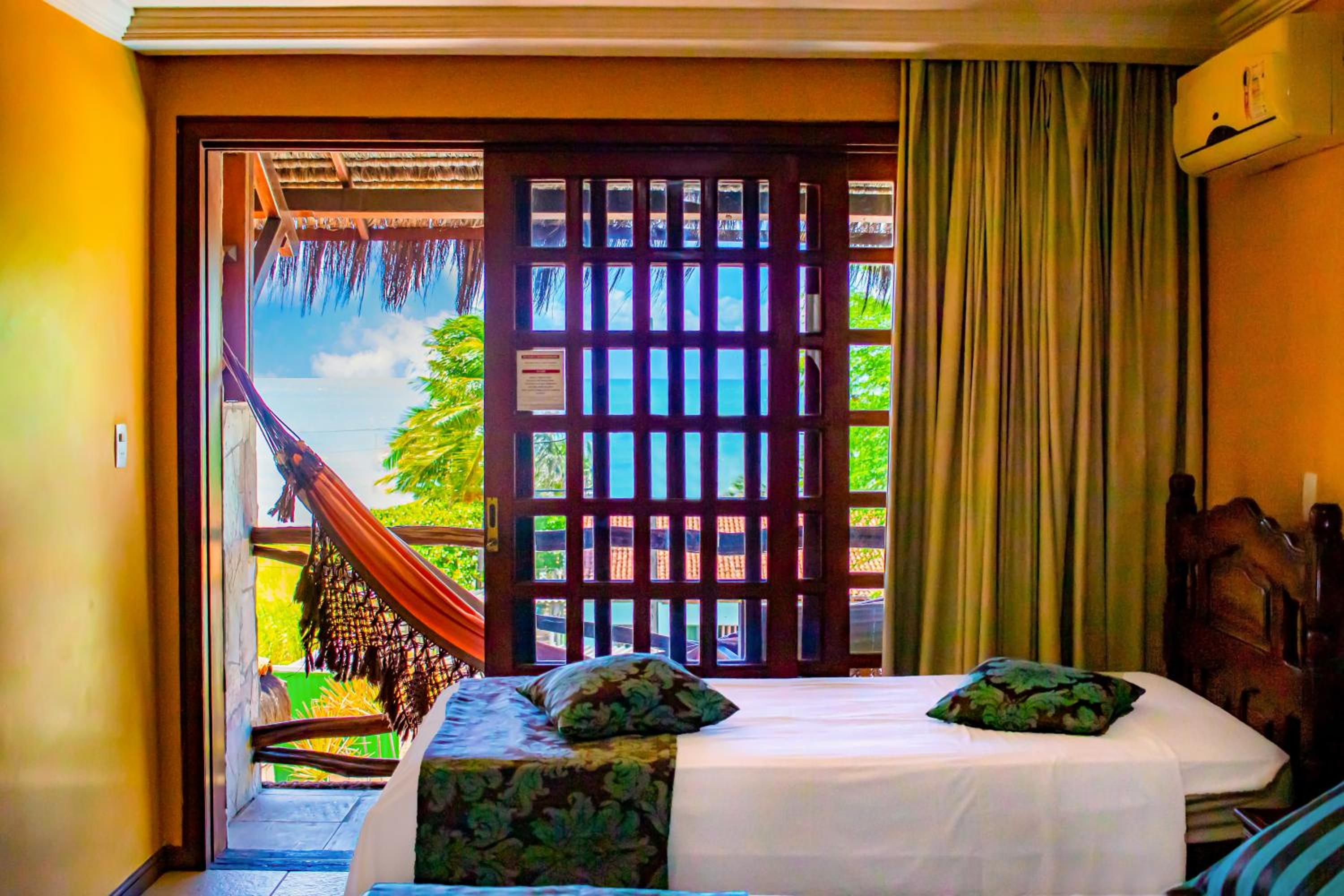 Double Room with Balcony and Sea View photo 2
