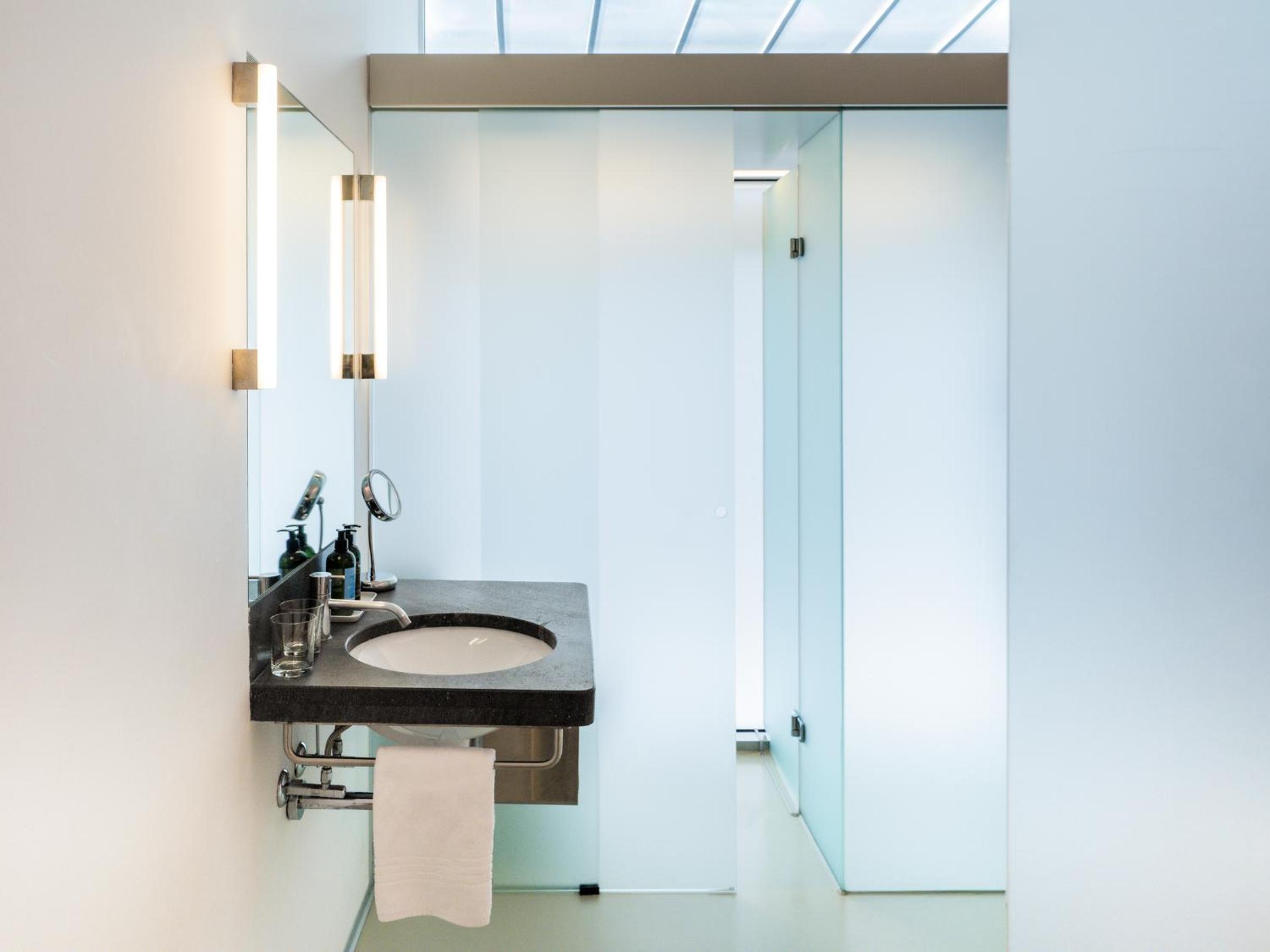 Design Double Room - Photo 8