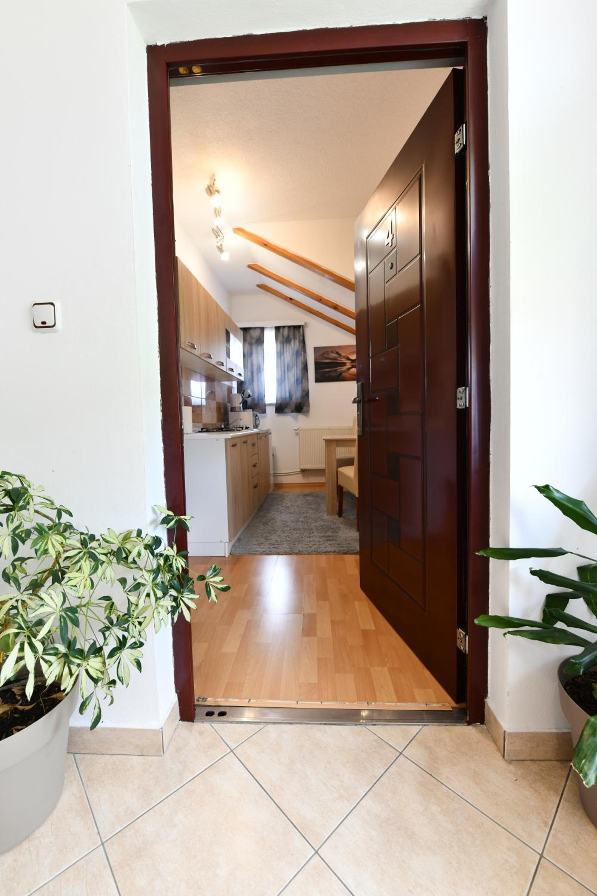 One-Bedroom Apartment  with Small Balcony (2 Adults + 1 child) photo 3