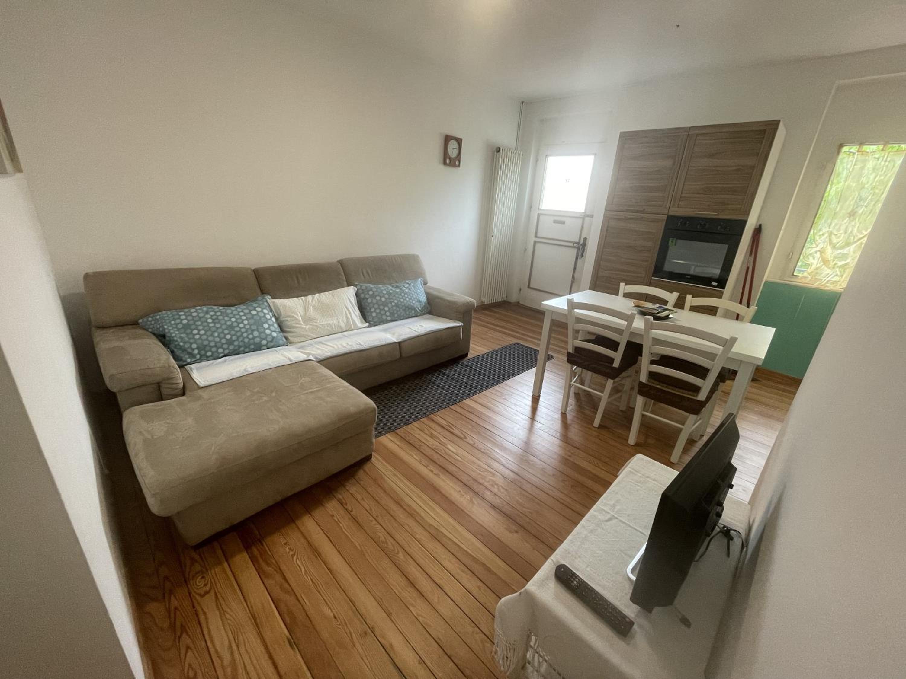 Two-Bedroom Superior Apartment photo 1