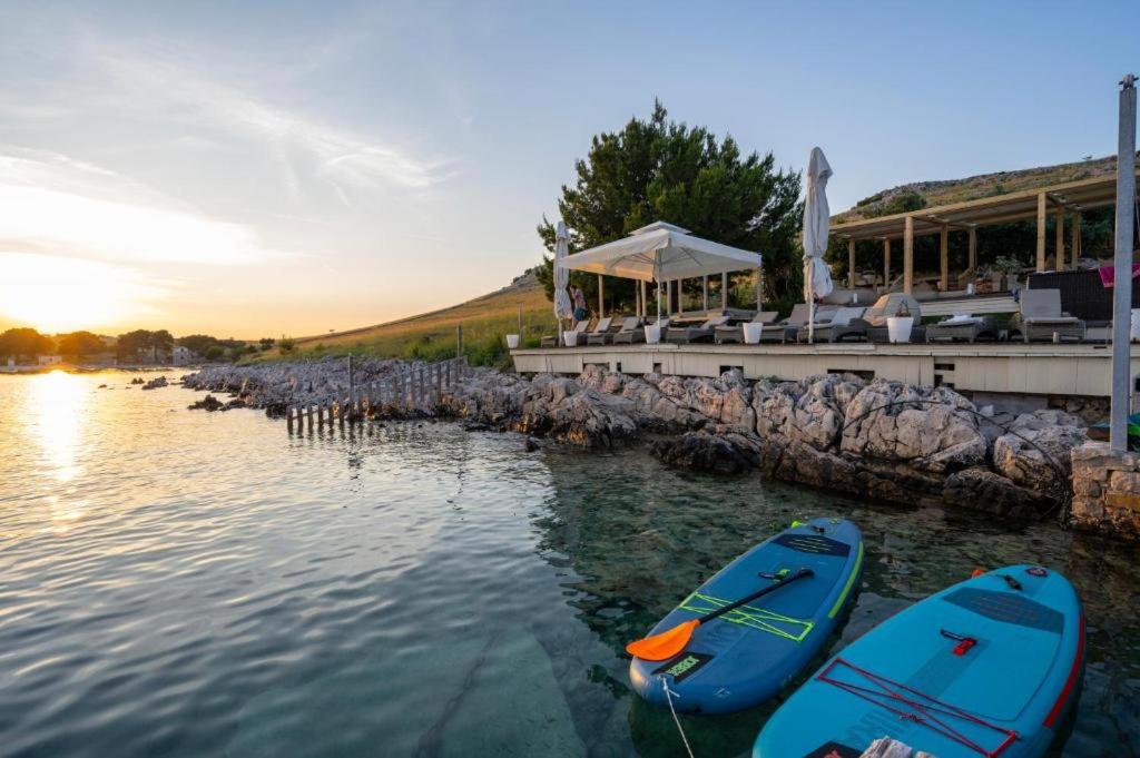 Villa photo 3