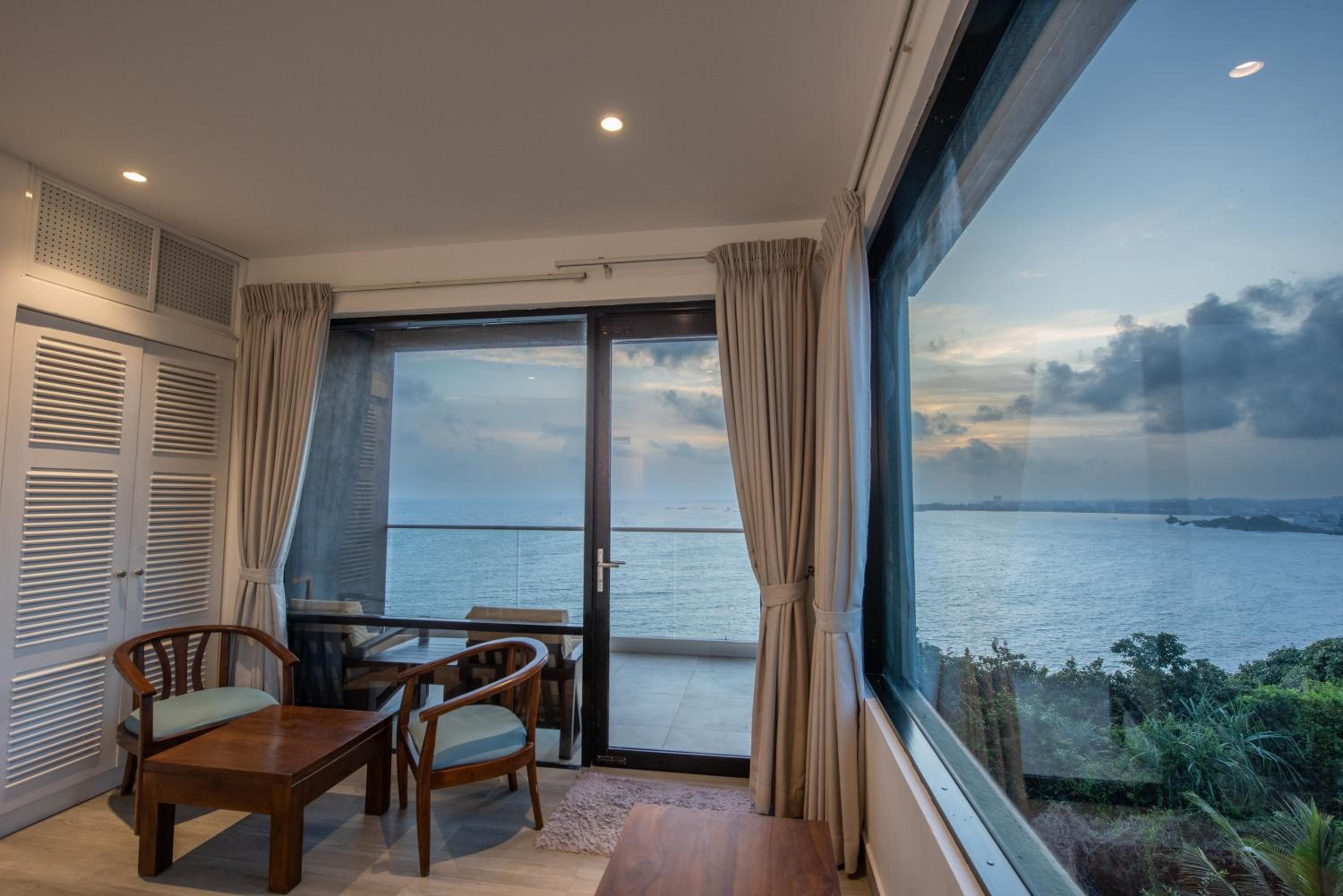 Deluxe Double Room with Panoramic View - Photo 15