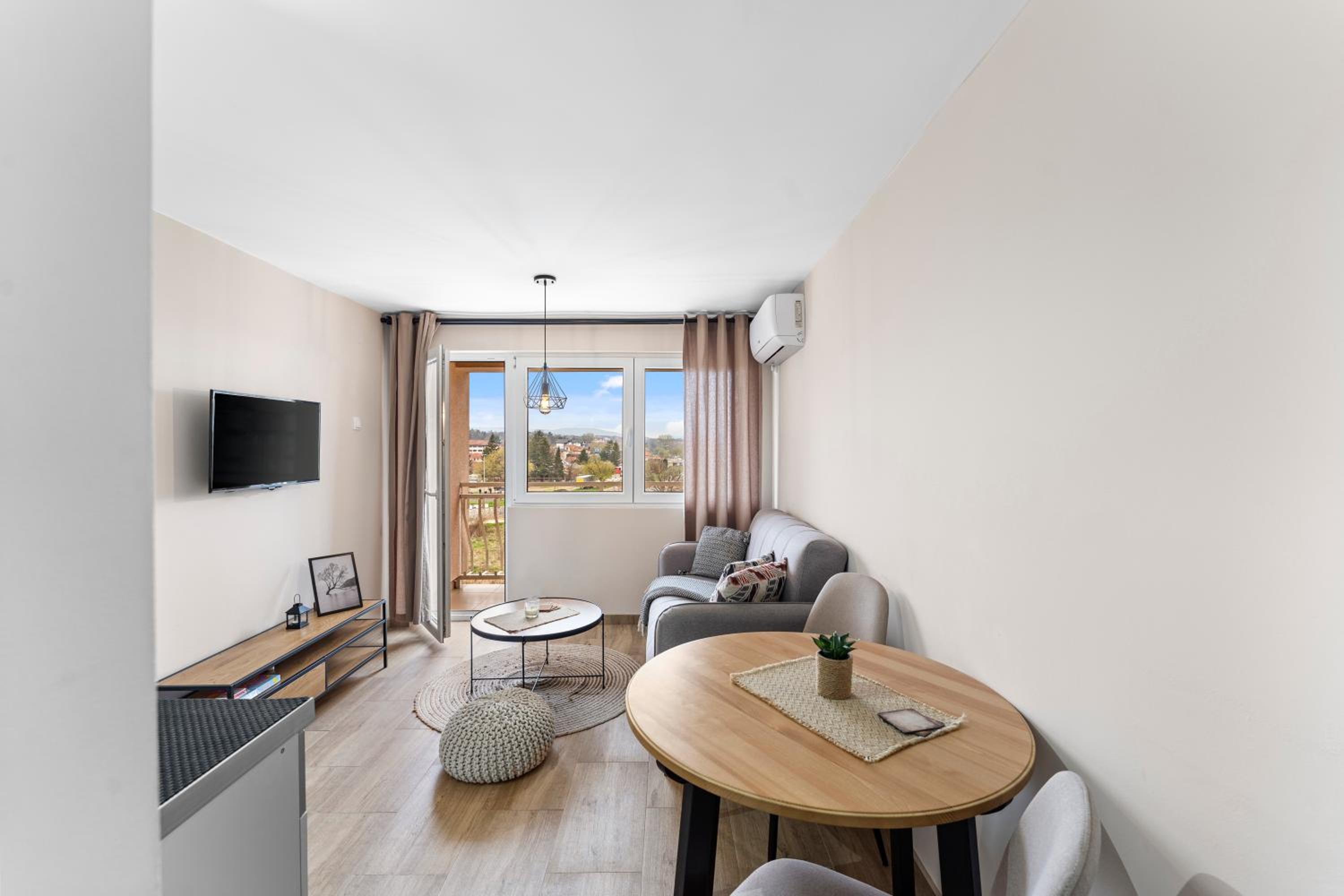 Apartment with Terrace photo 1