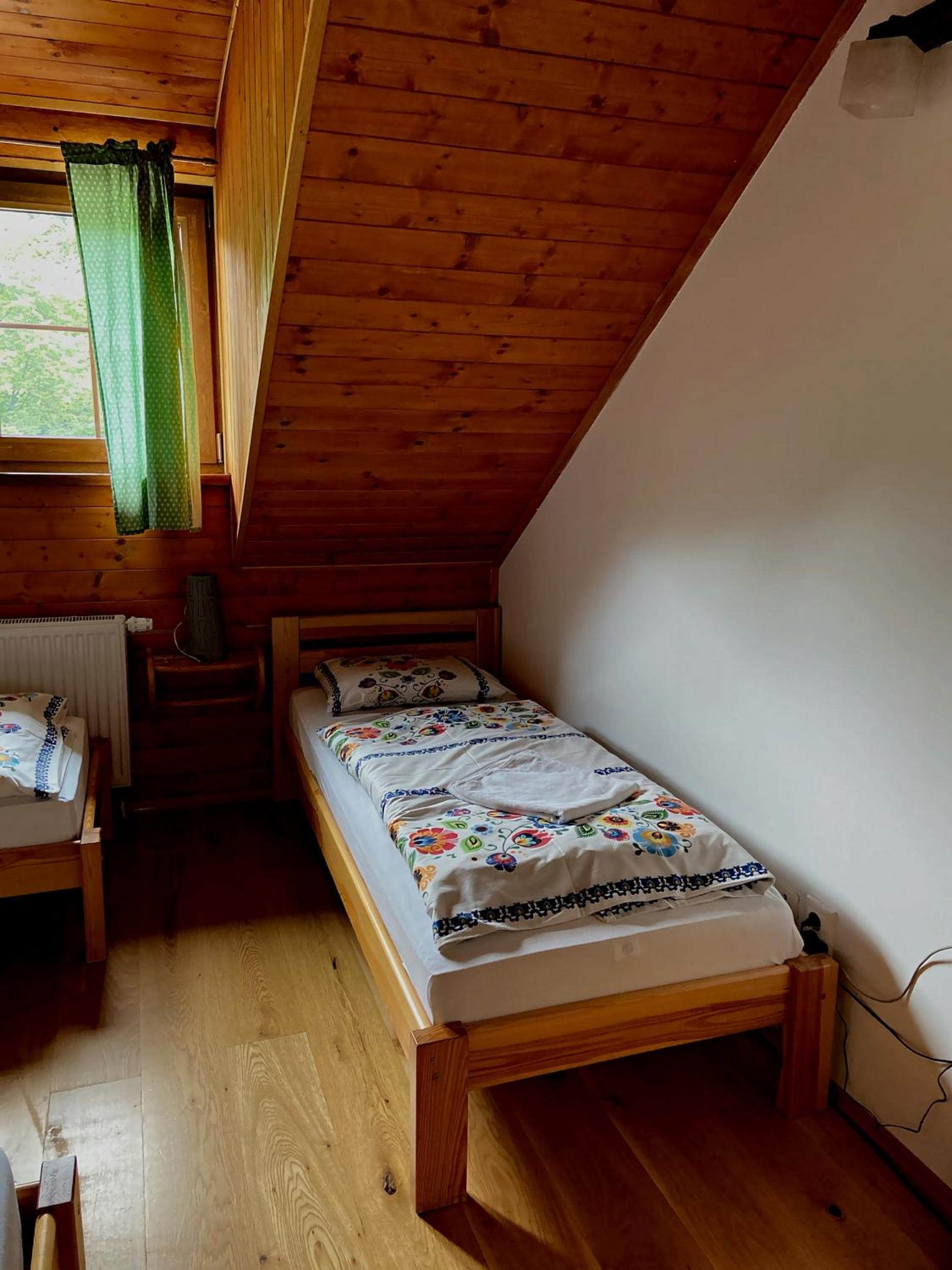 Standard Triple Room - Photo 3