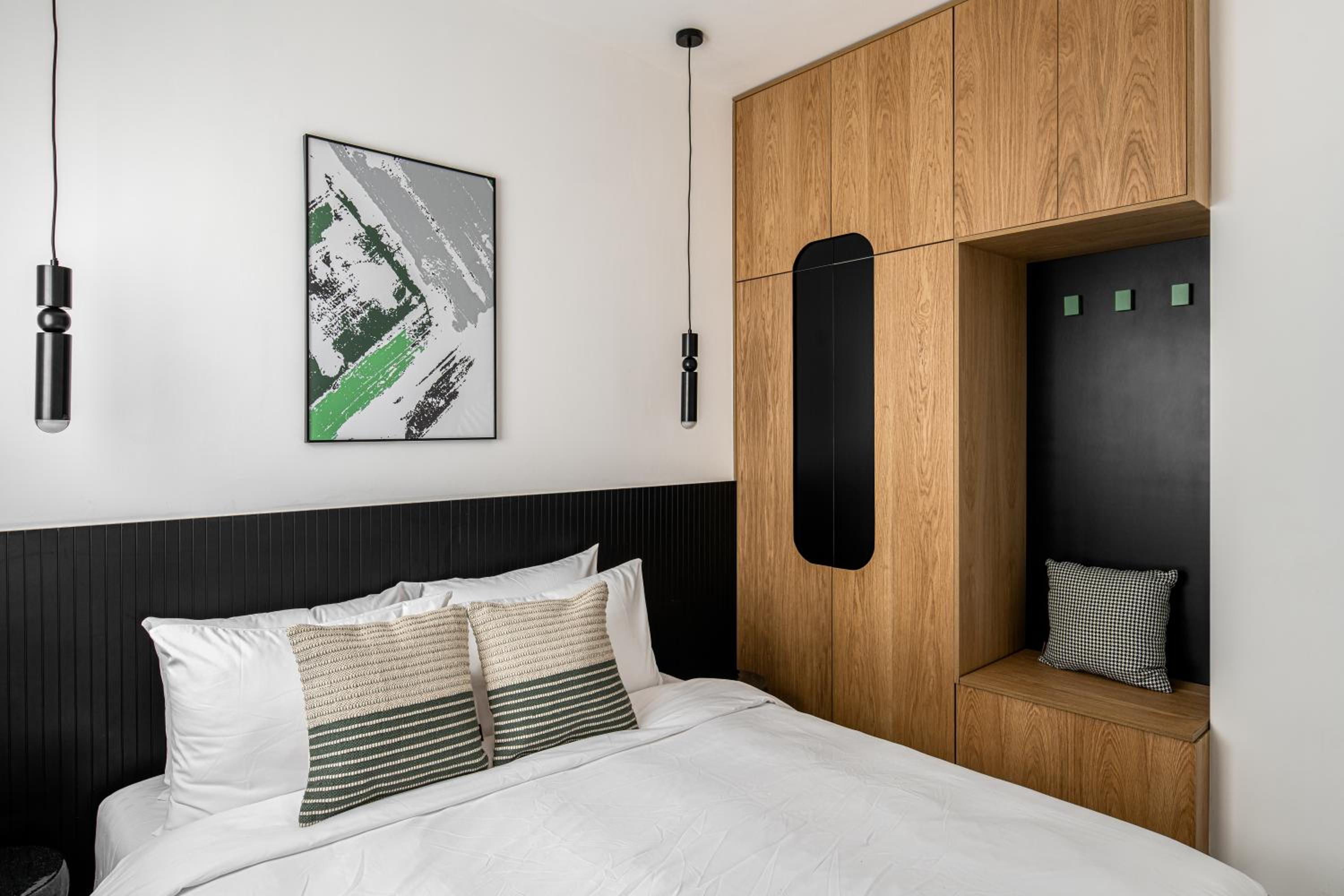 Two-Bedroom Apartment - Photo 8
