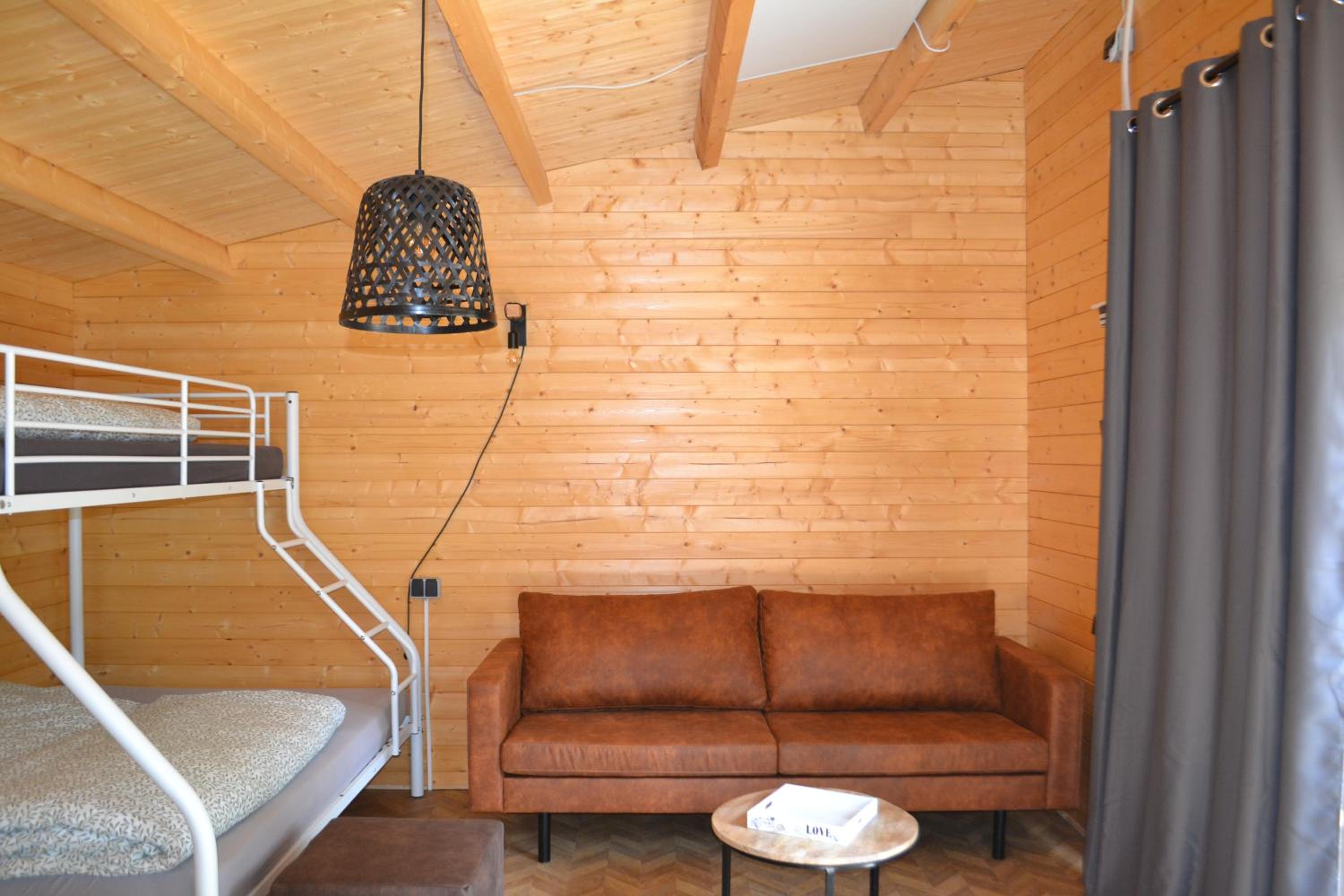 Family Room photo 3