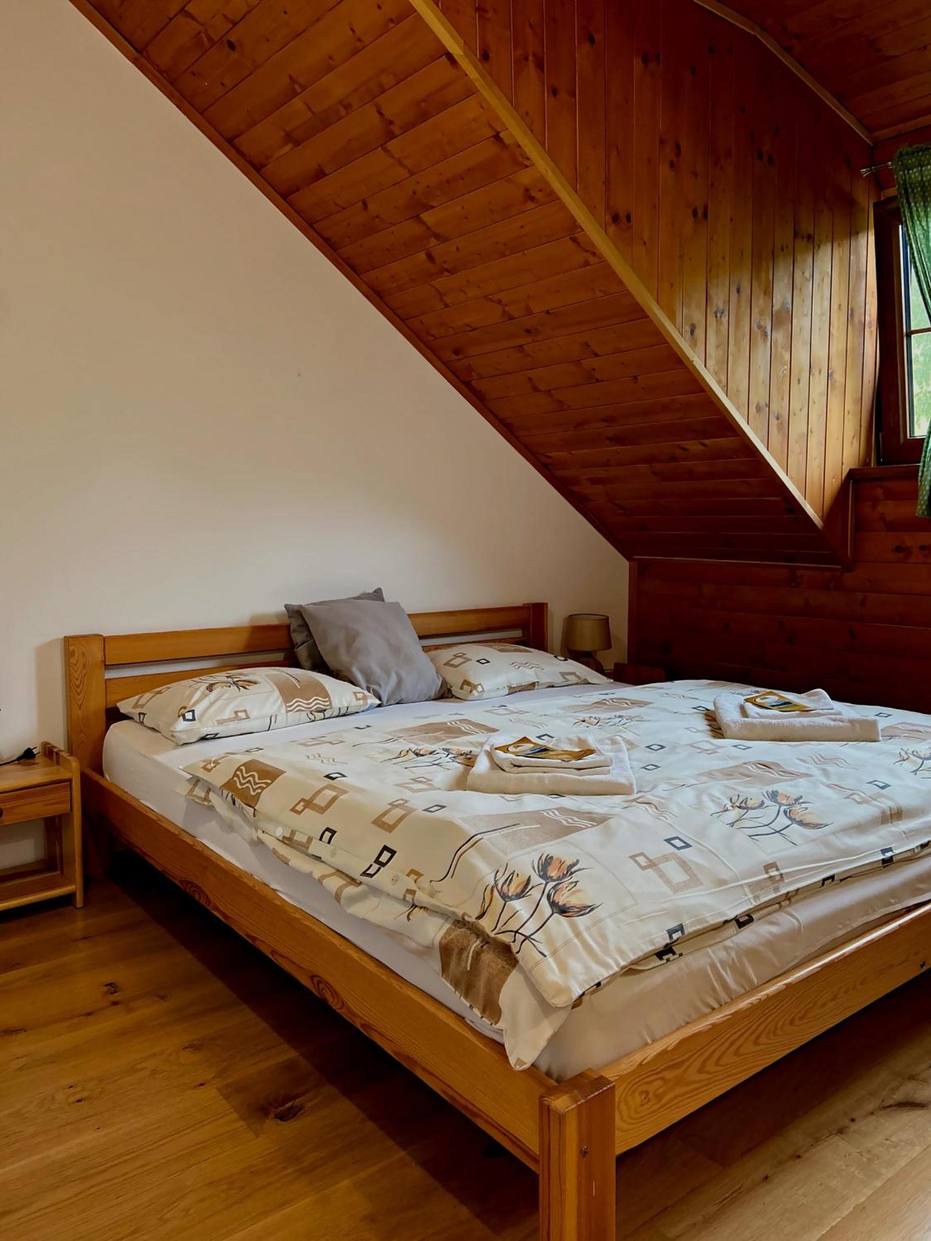 Standard Double Room with Extra Bed - Photo 1
