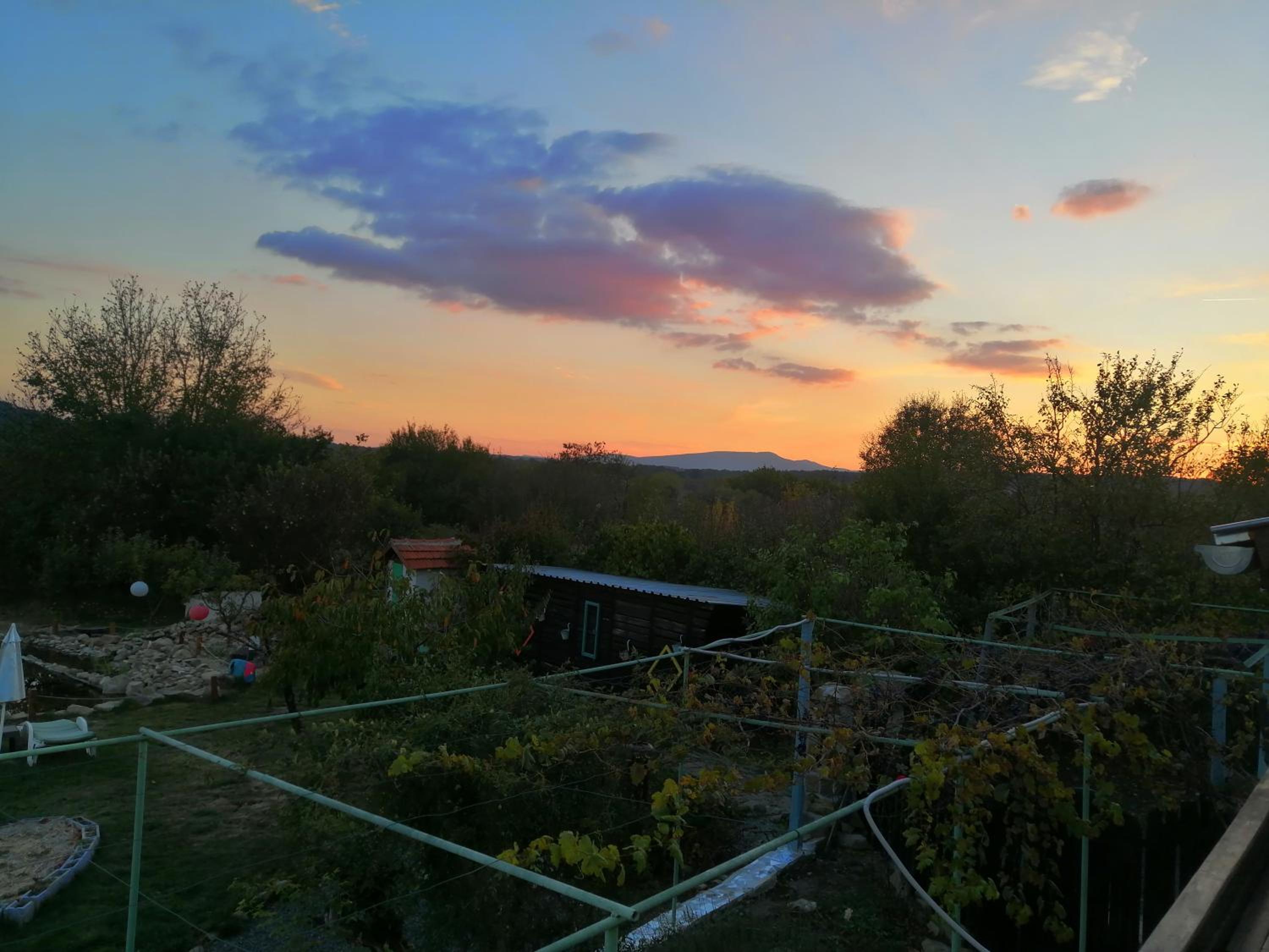 Tent - Photo 59