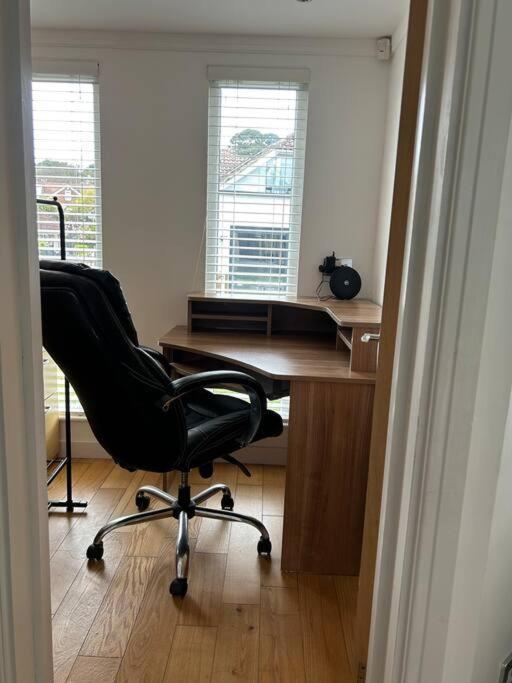 One-Bedroom House photo 3