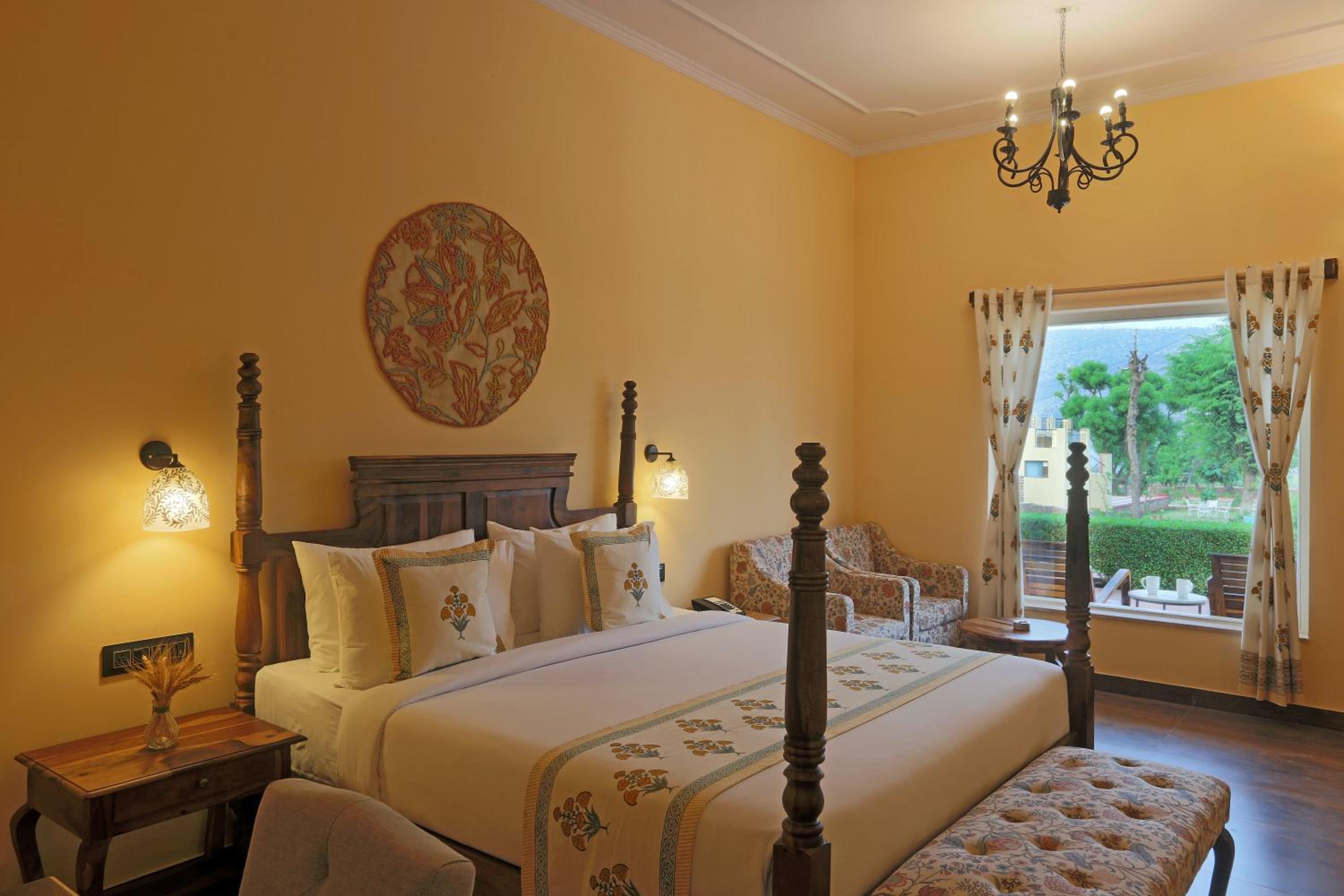 King Room with Lake View