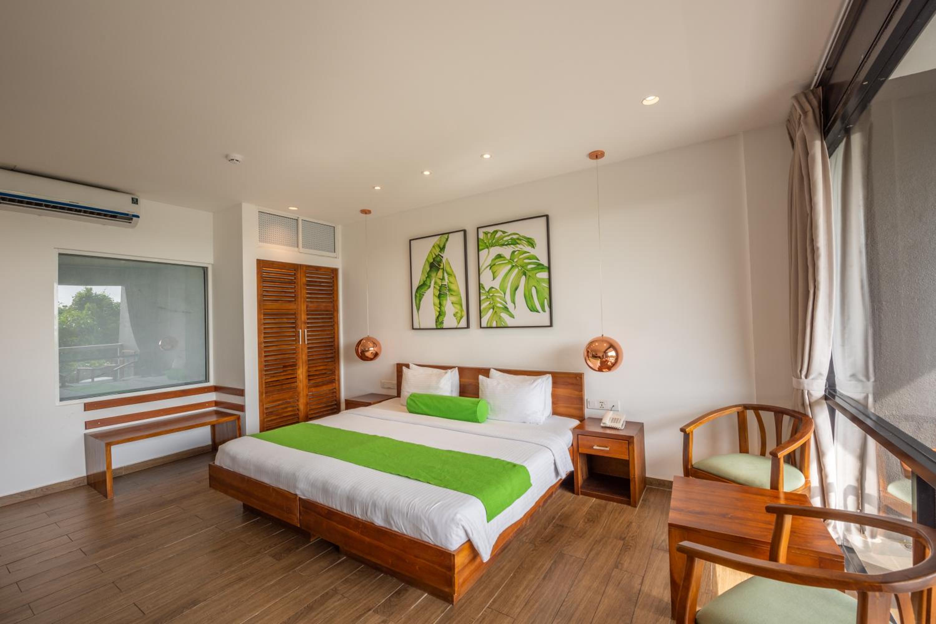 Deluxe Double Room with Garden View - Photo 26