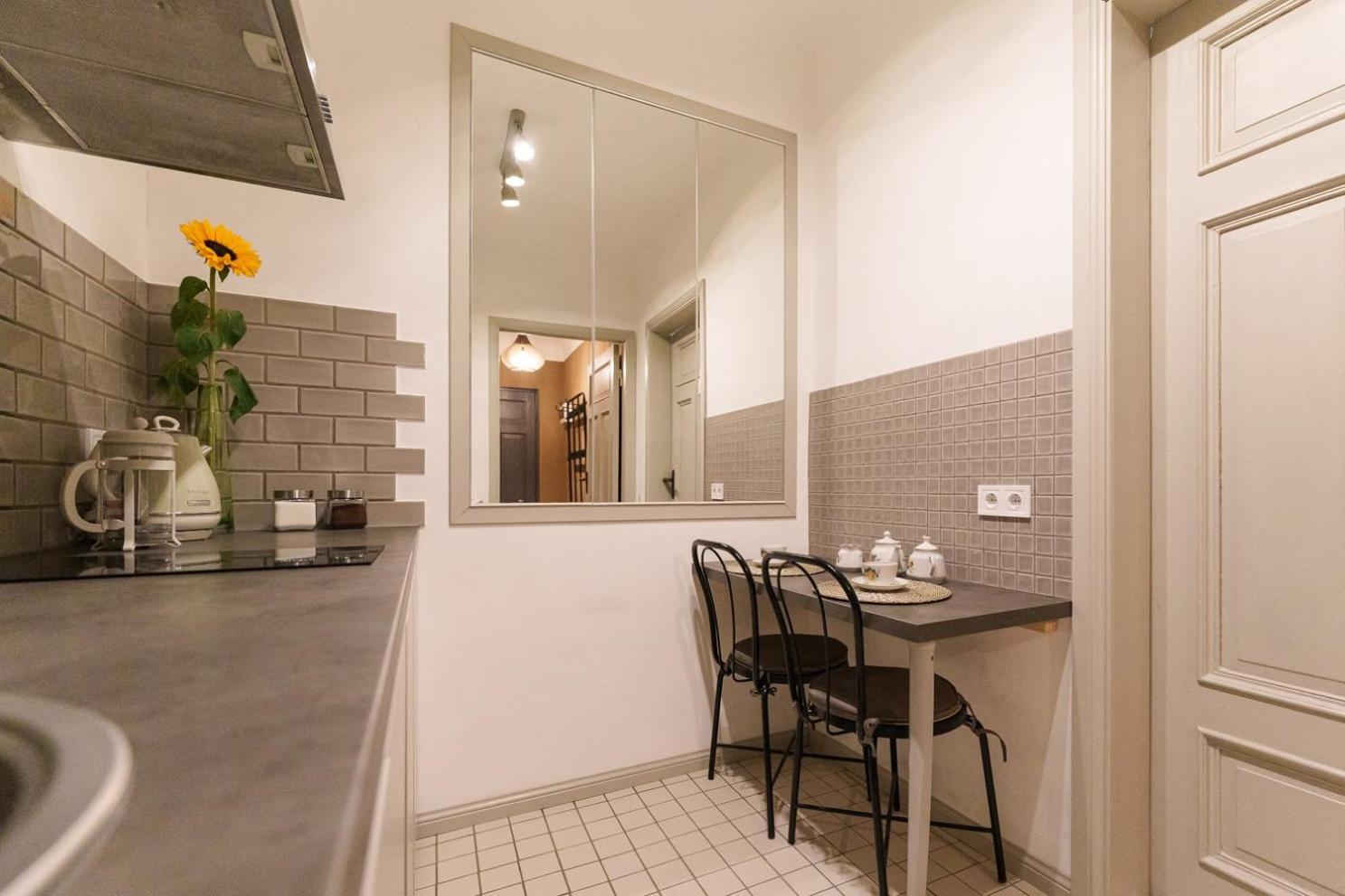 One-Bedroom Apartment - Photo 23