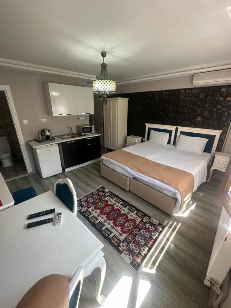 Deluxe Queen Room photo 1