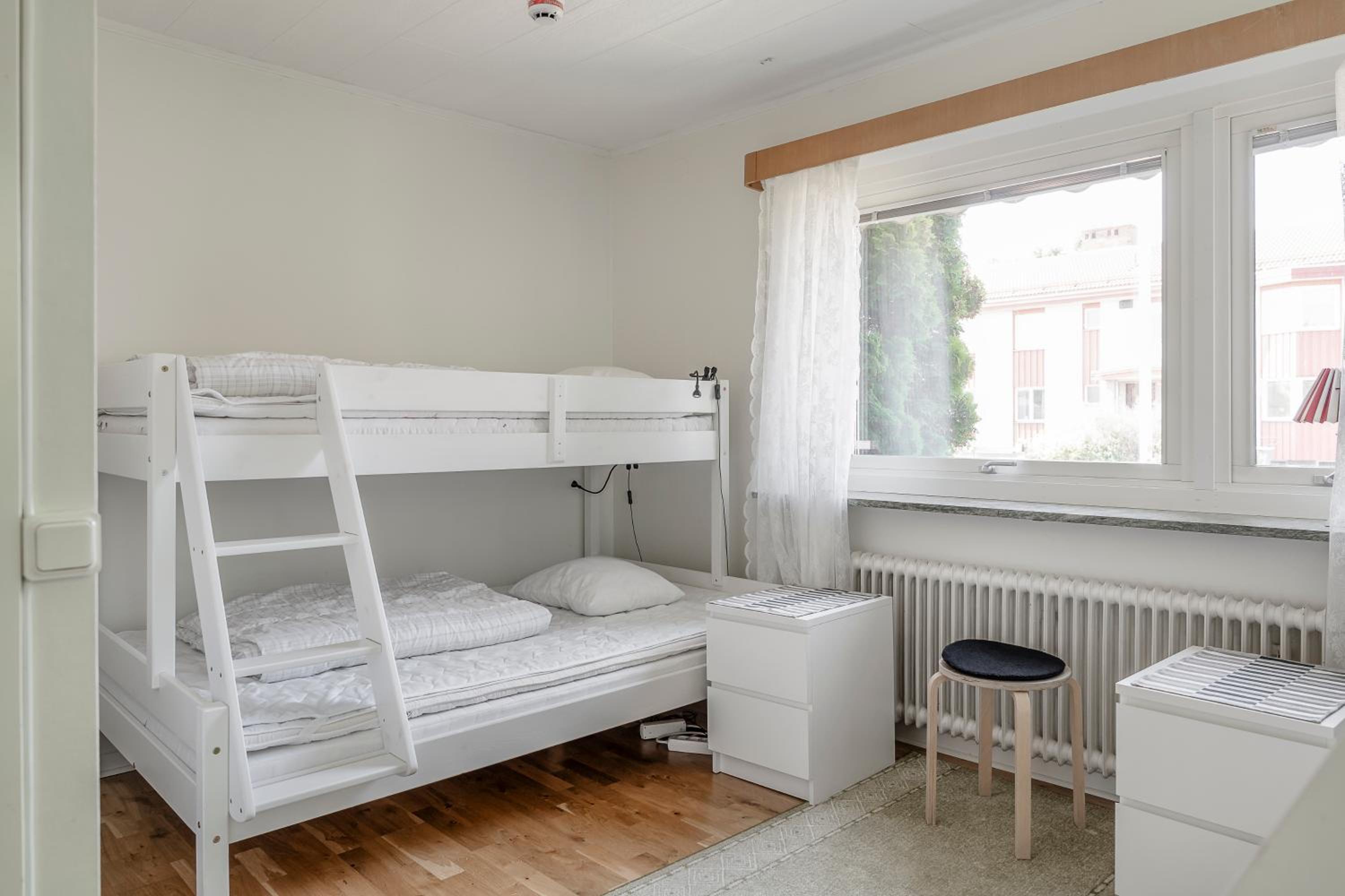 Quadruple Room with Shared Bathroom photo 1
