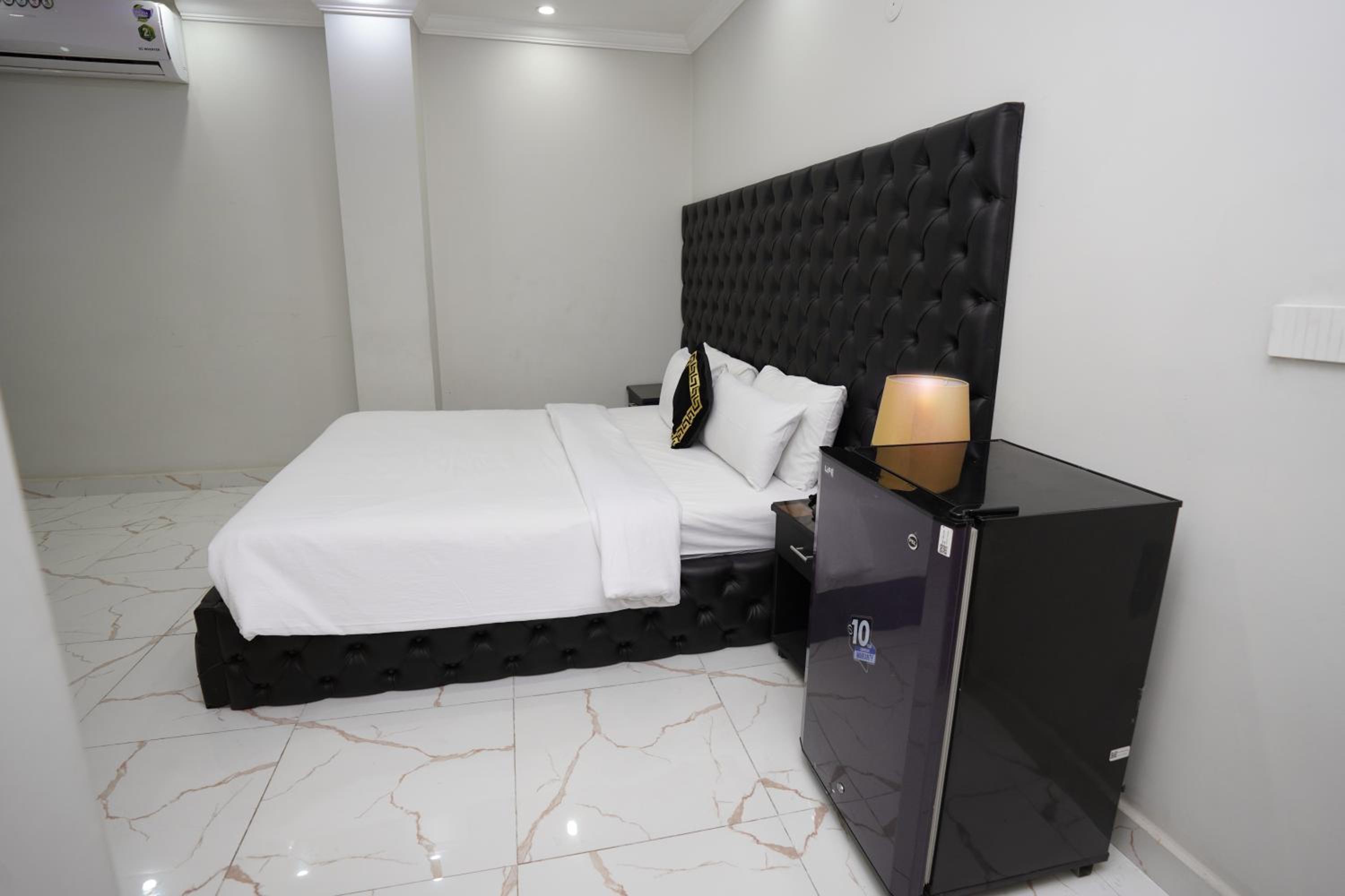 Deluxe Family Suite photo 2