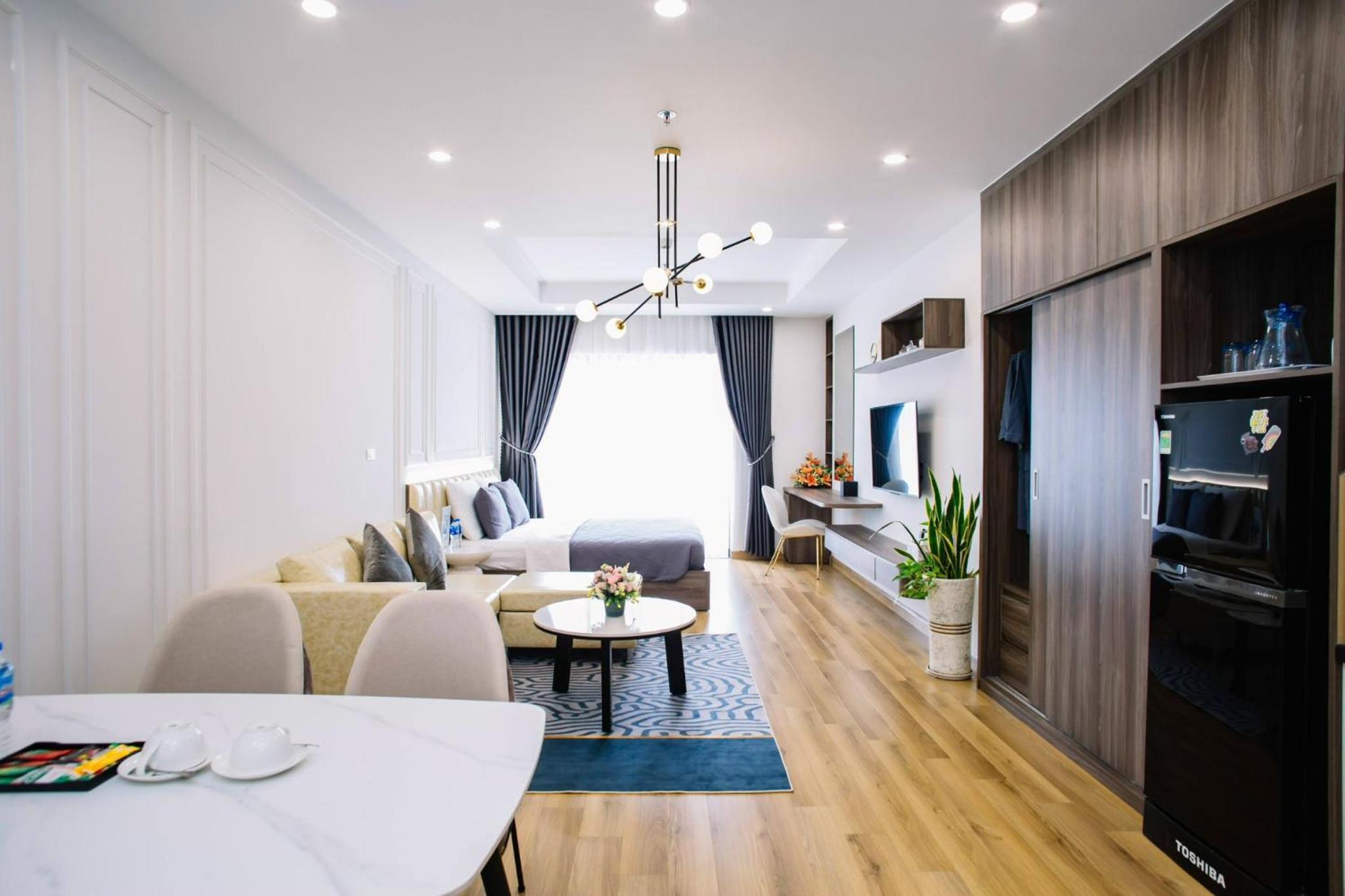 Superior King Room photo 2