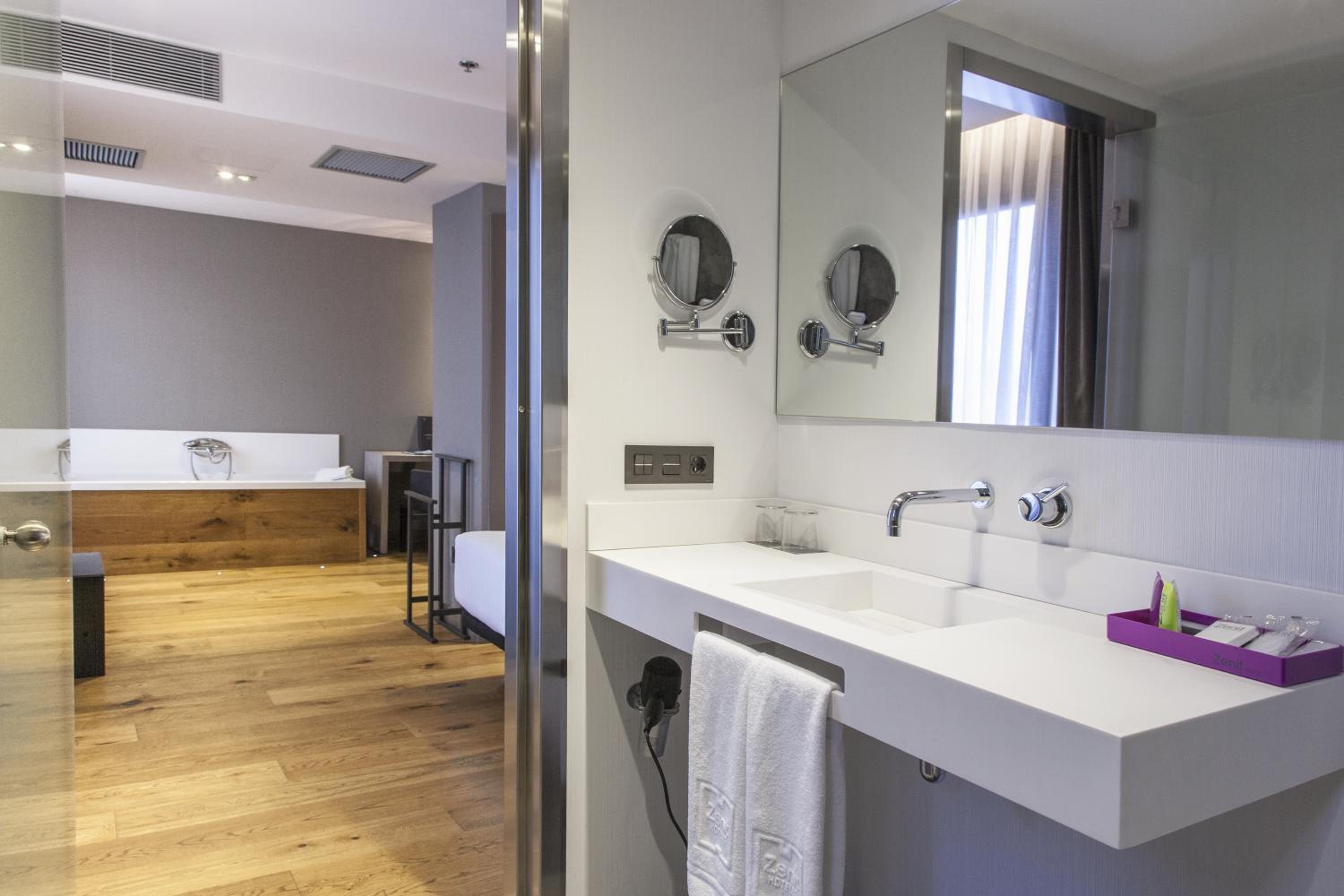 Junior Suite - Photo 5