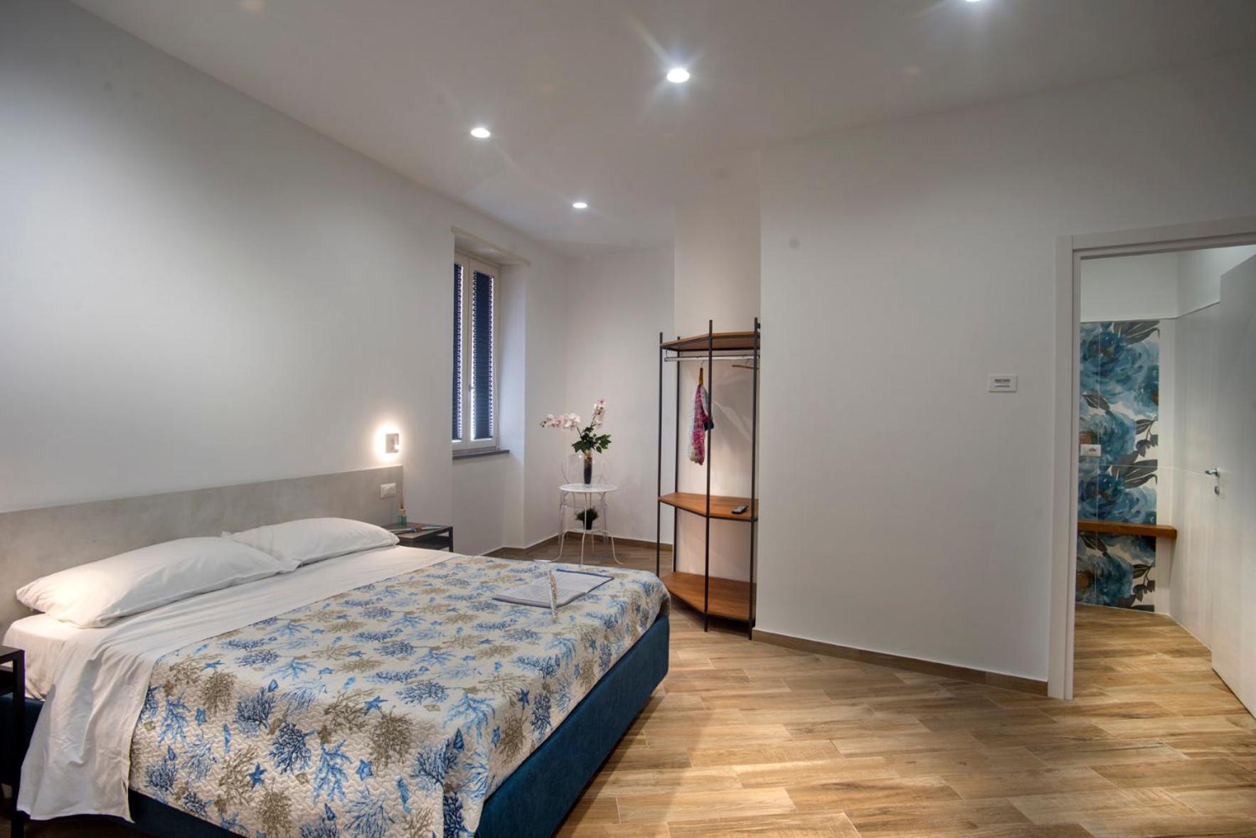 Basic Triple Room - Photo 3