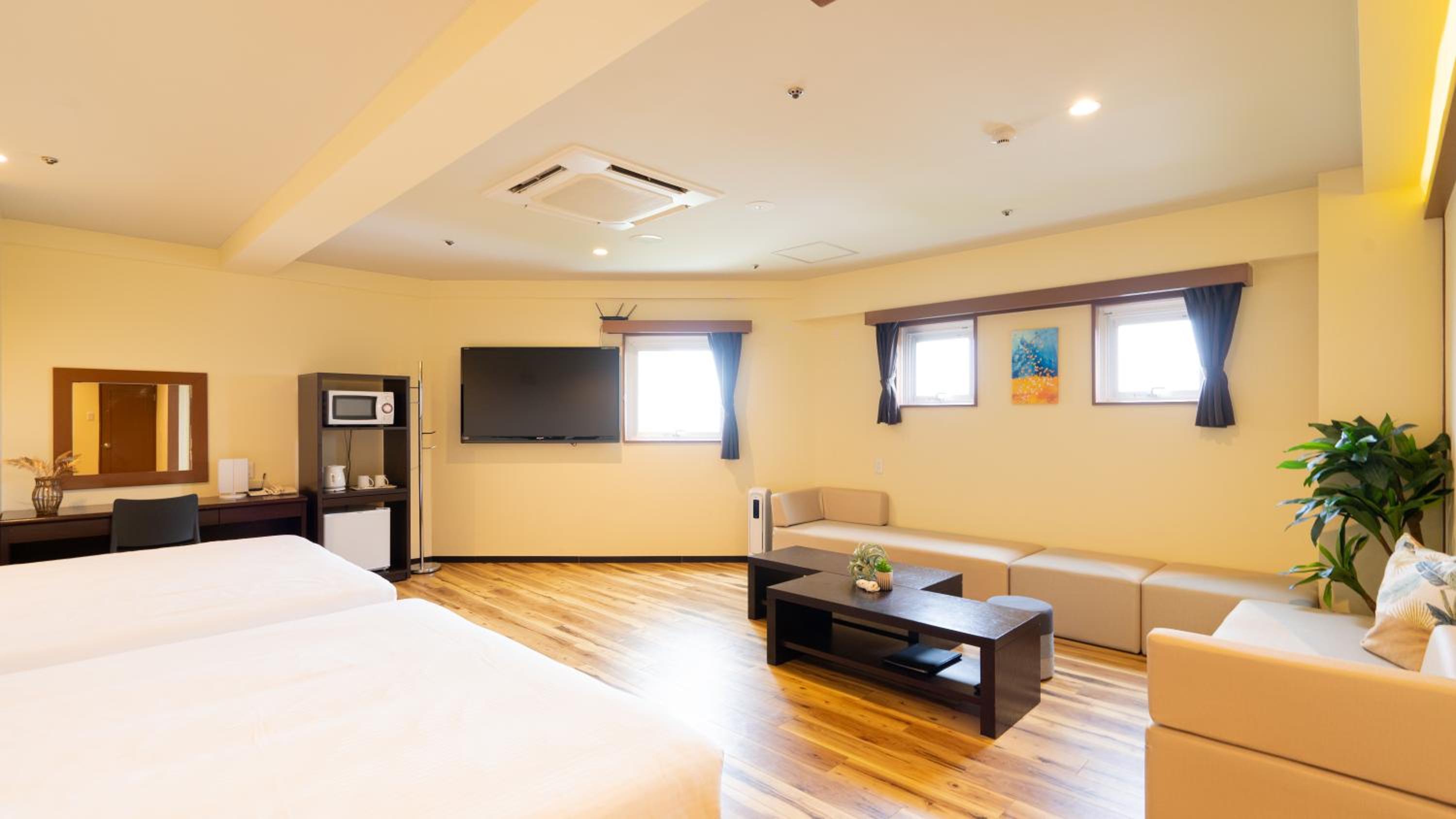Large Double Room - Non Smoking