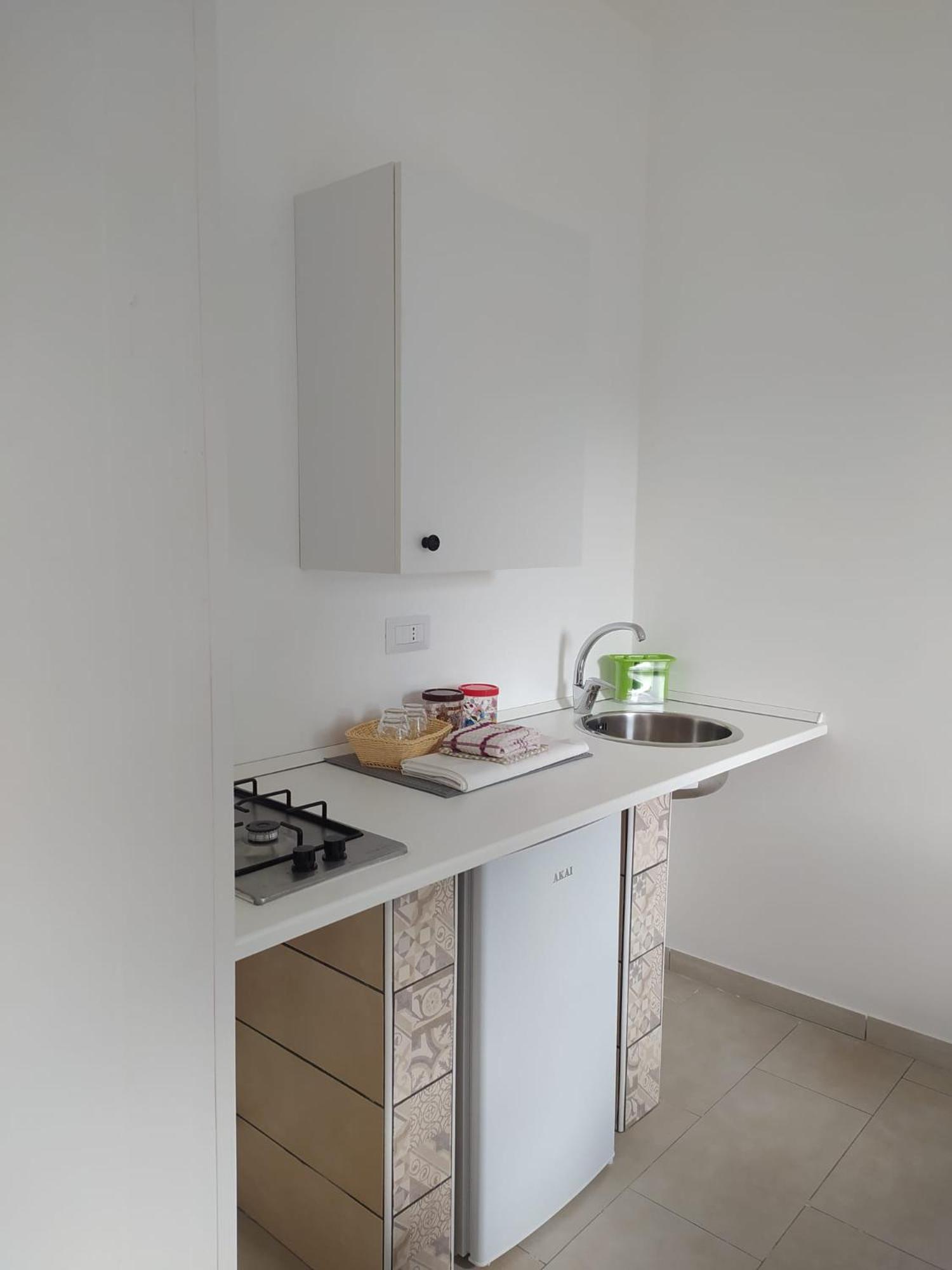 Standard Quadruple Room - Photo 6