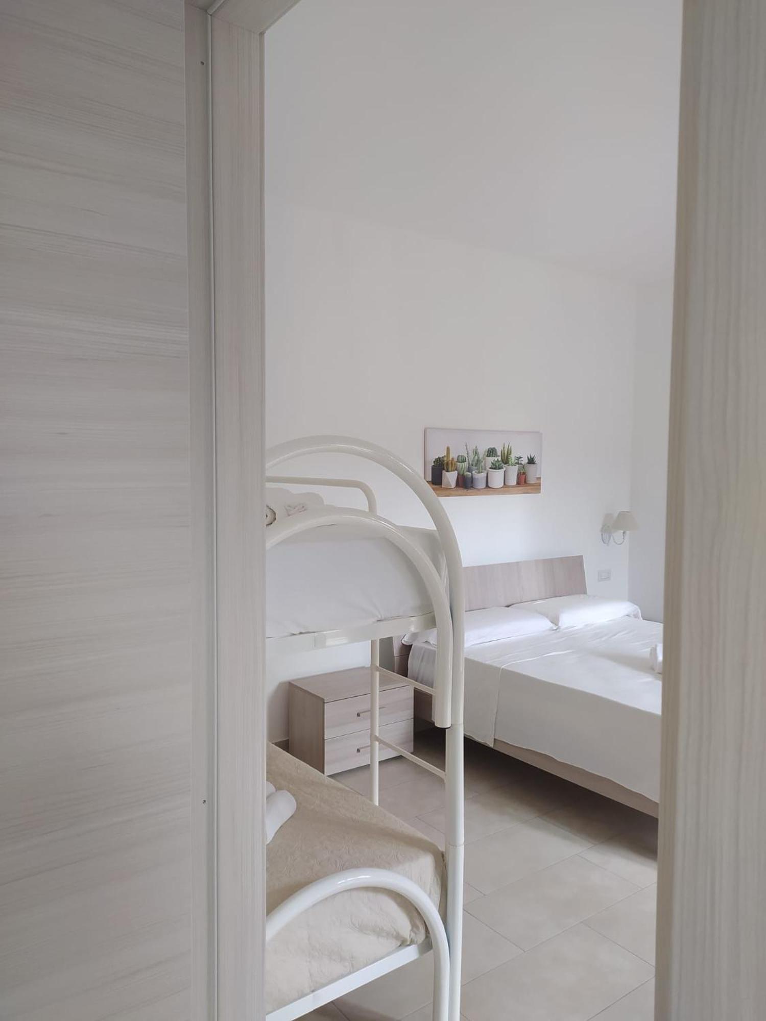Standard Quadruple Room - Photo 1