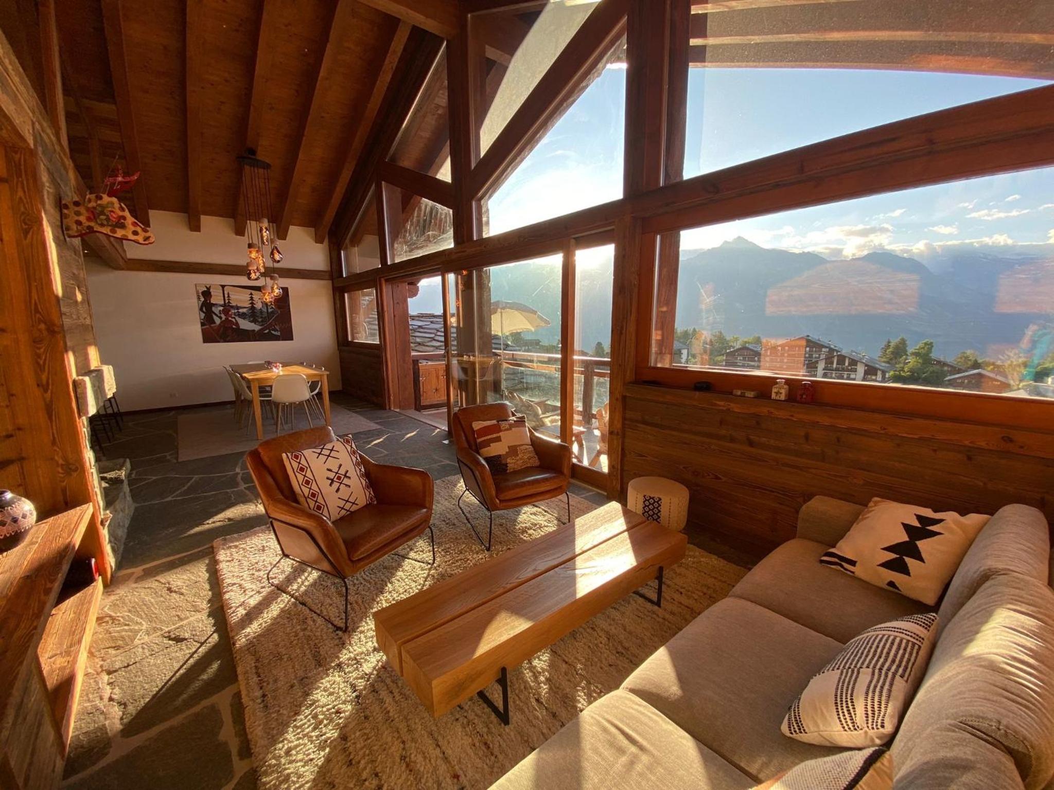 Apartment With Mountain View photo 1