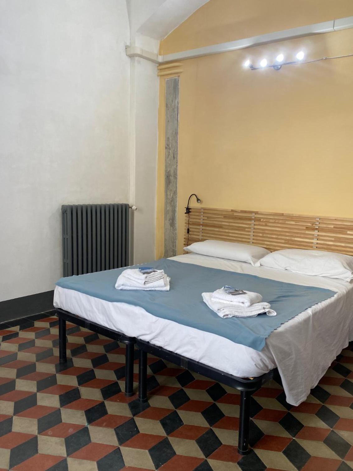 Quadruple Room with Private External Bathroom photo 1
