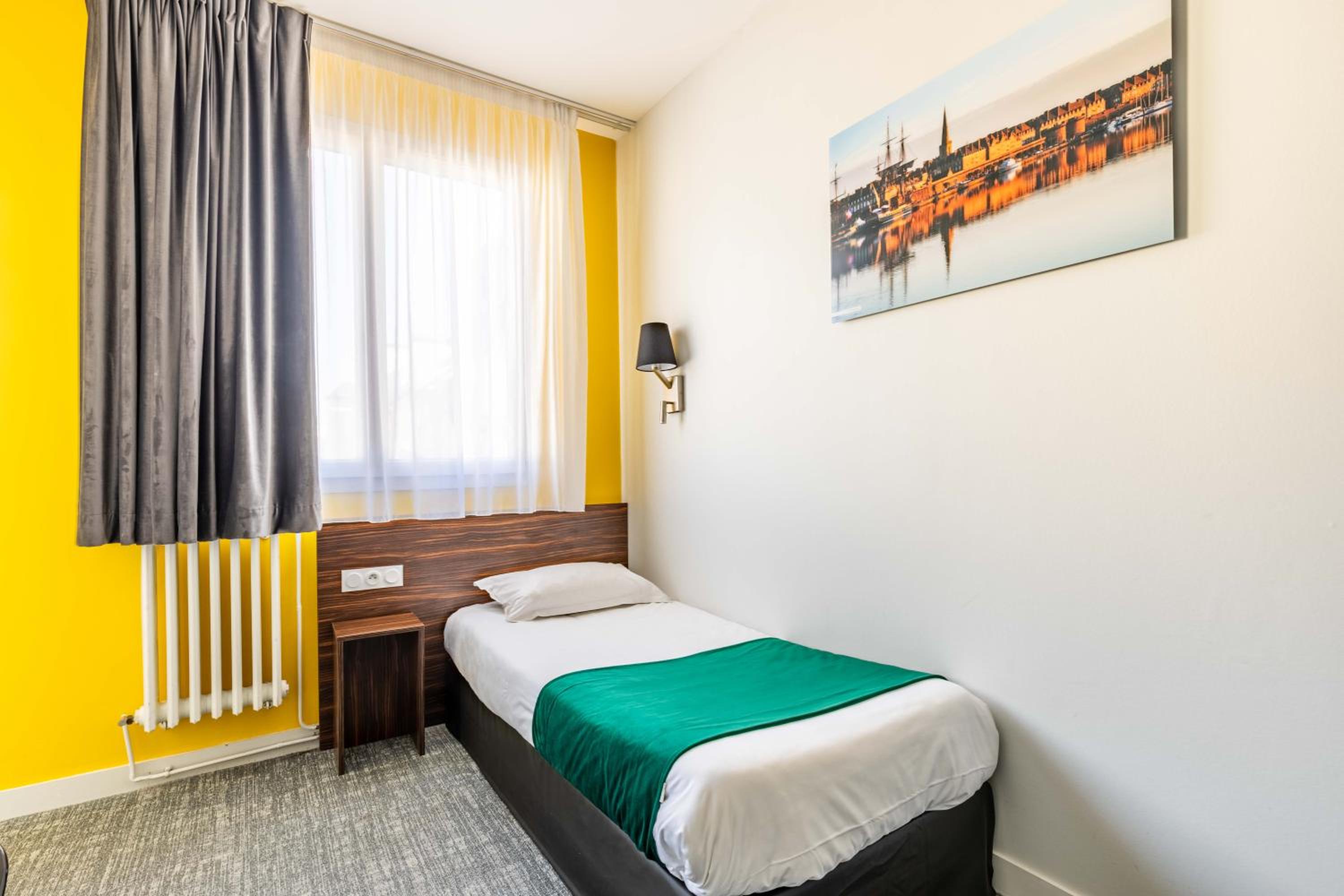 Standard Single Room photo 3