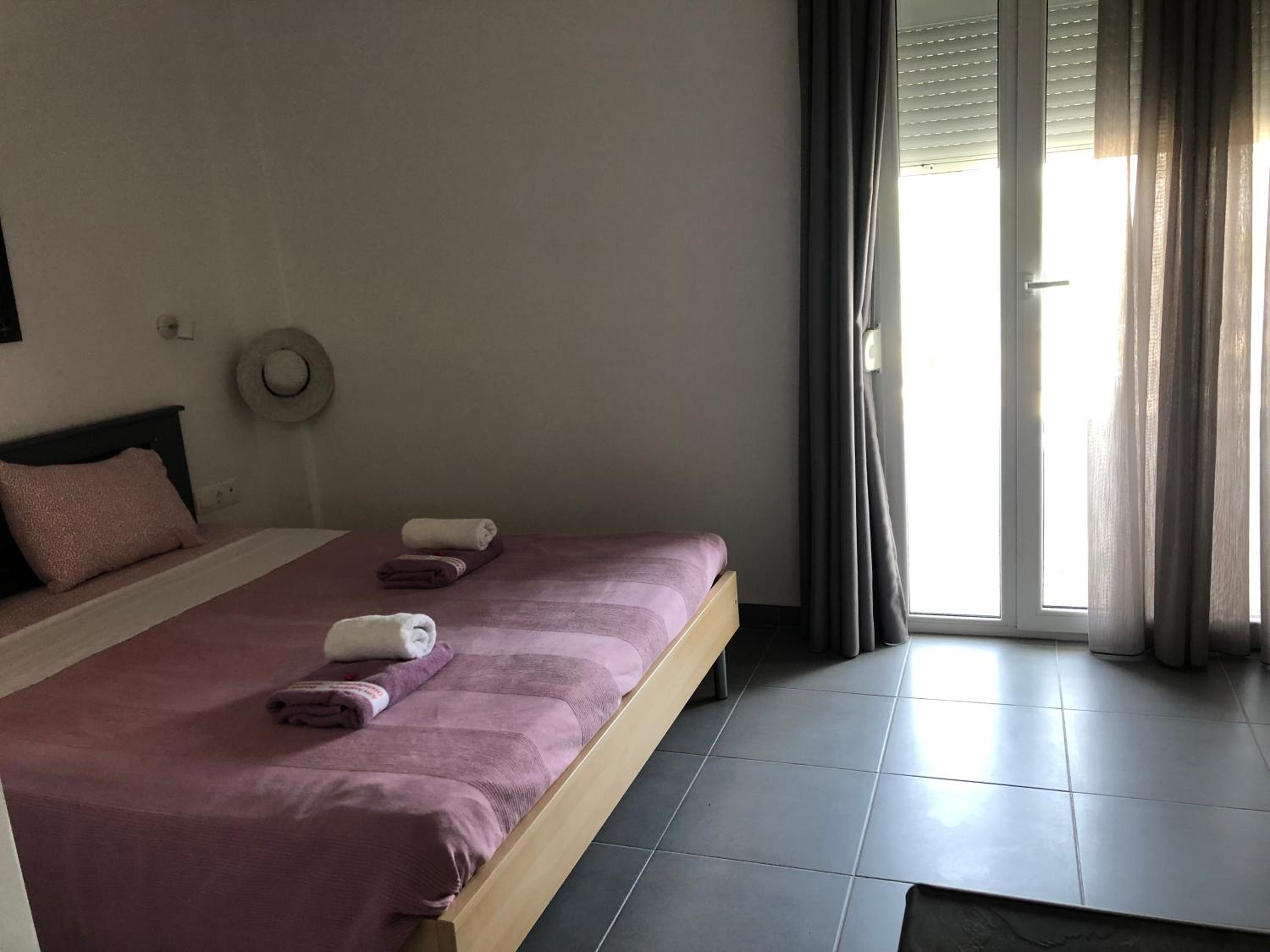 Deluxe Double or Twin Room with Sea View photo 2