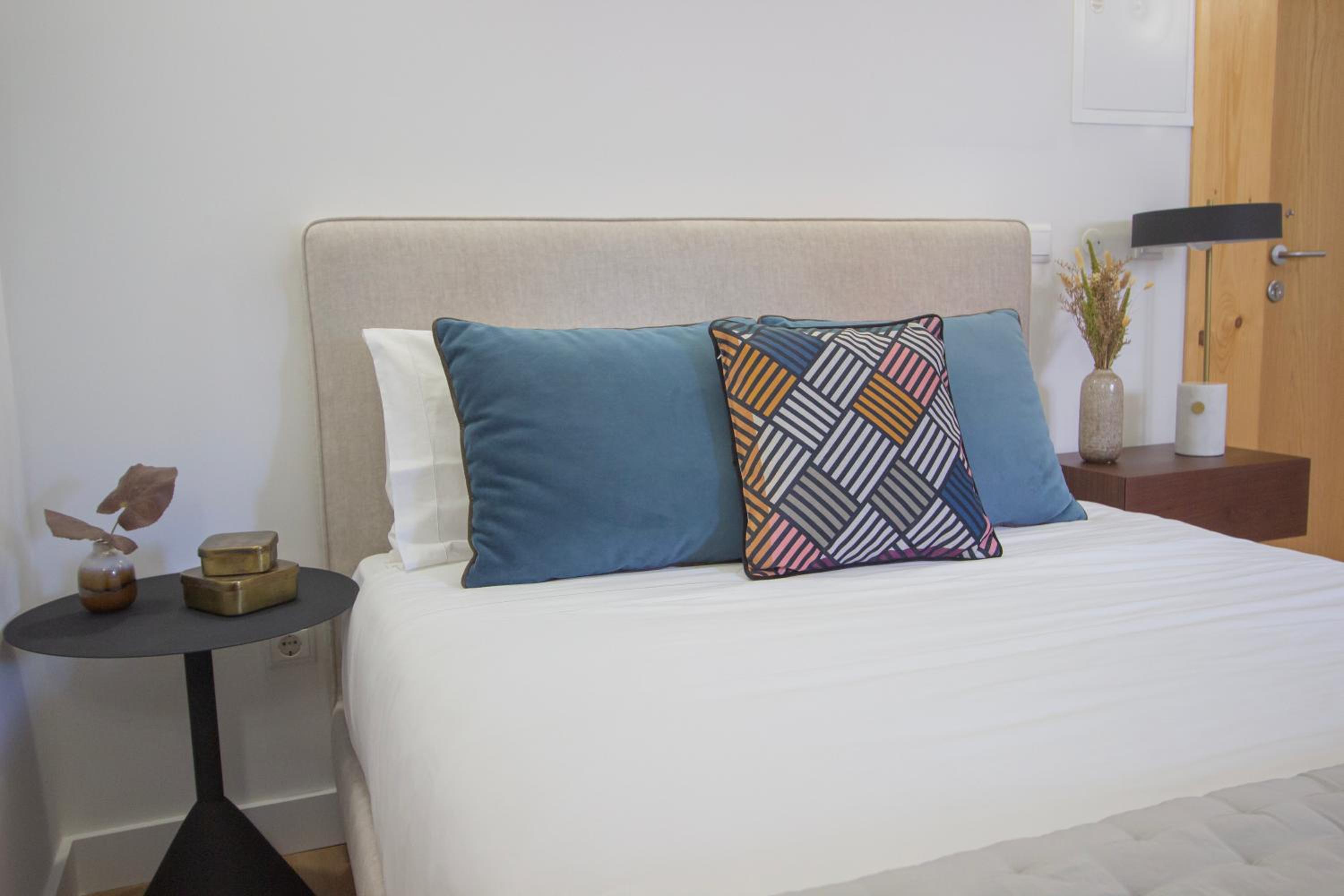Studio Apartment - Photo 13