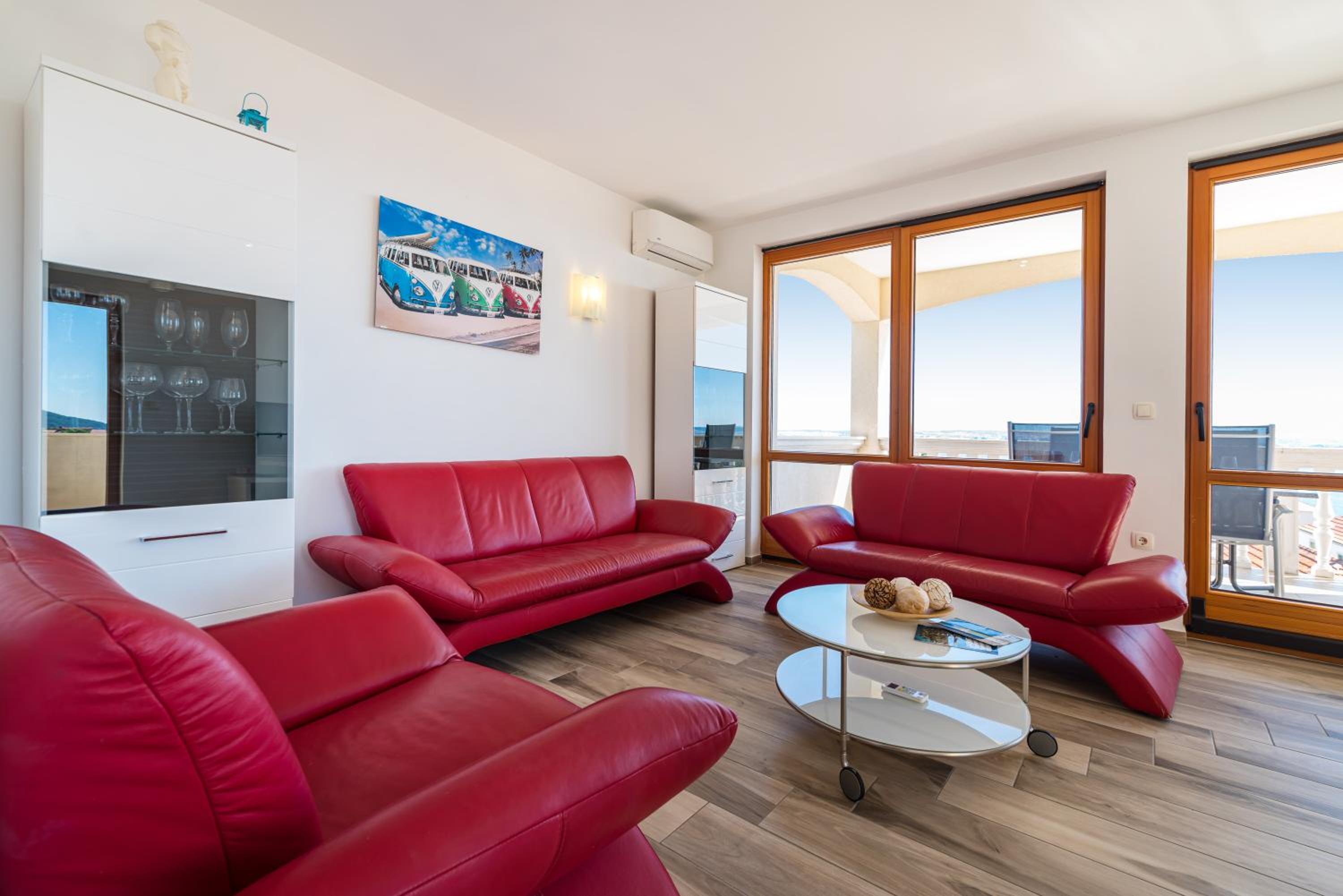 Four-Bedroom House photo 1