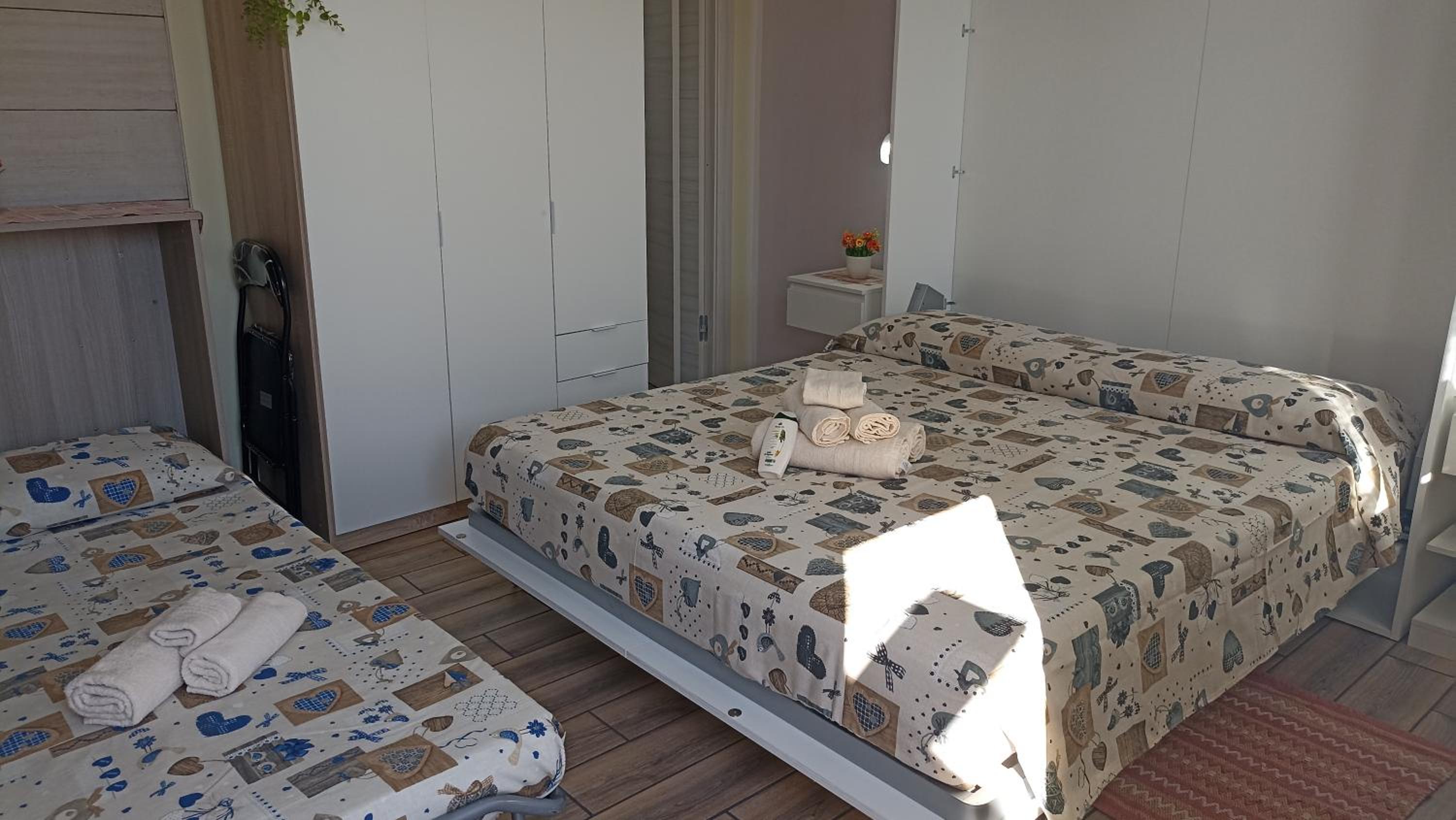 Deluxe Room - Photo 17