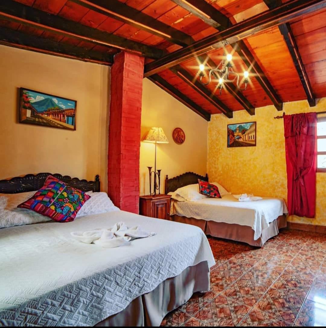 Budget Double Room photo 2