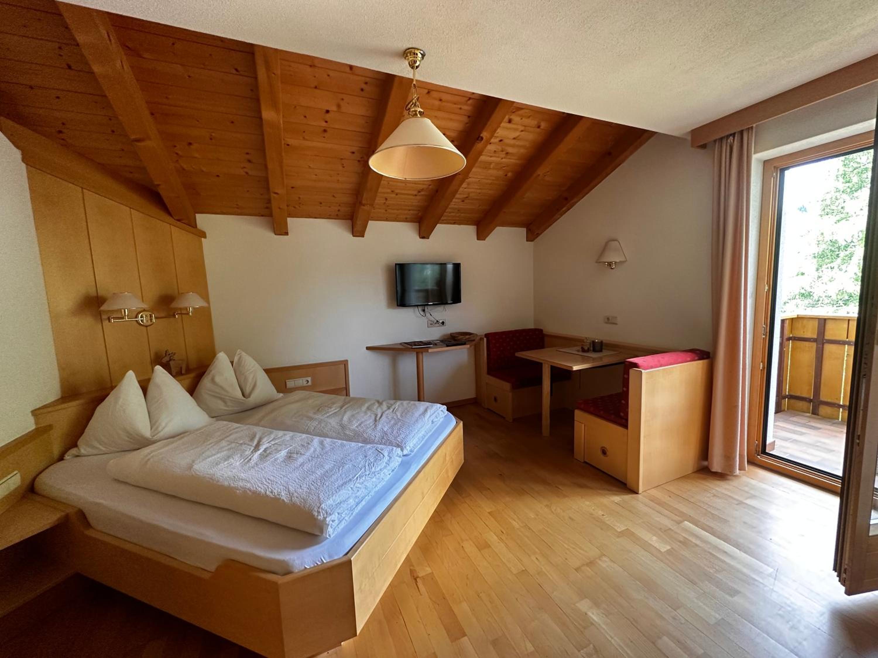 One-Bedroom Apartment (2 Adults) photo 3