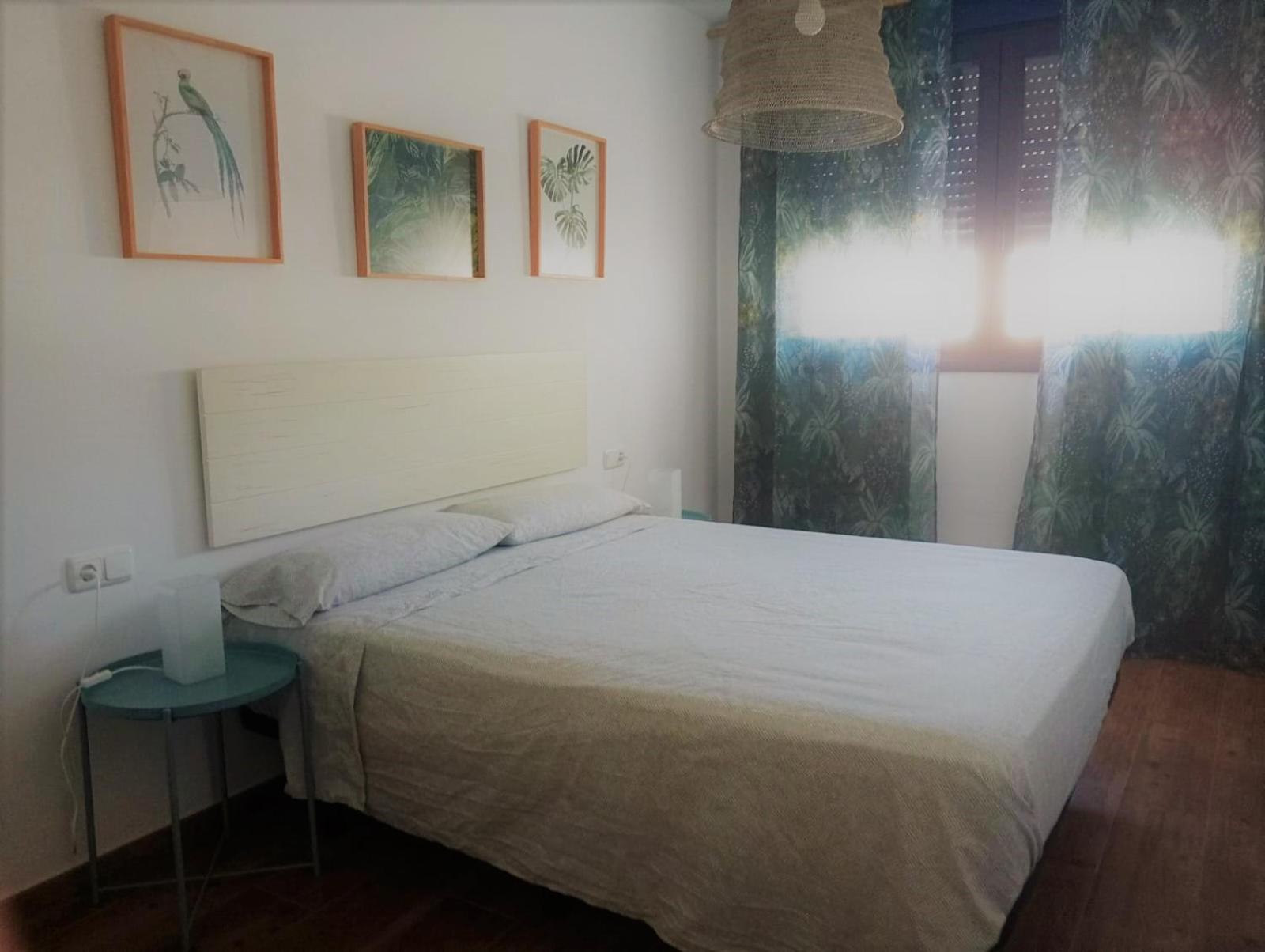 Apartamento con vista a la piscina
