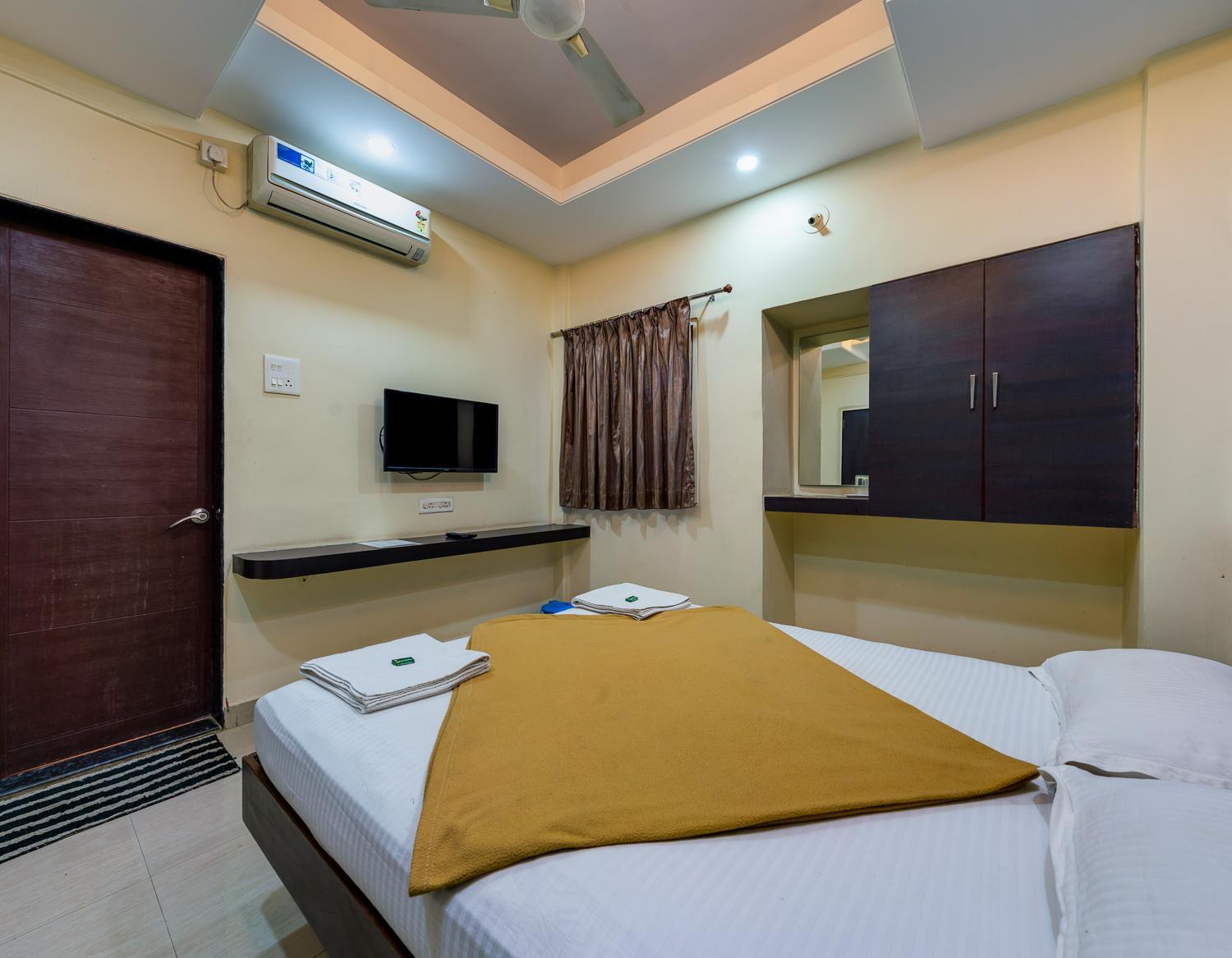 Deluxe Double Room photo 3