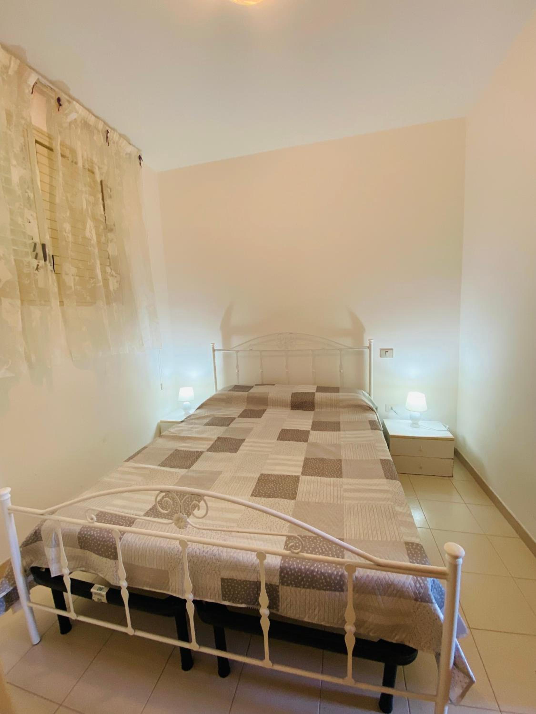 One-Bedroom House photo 1