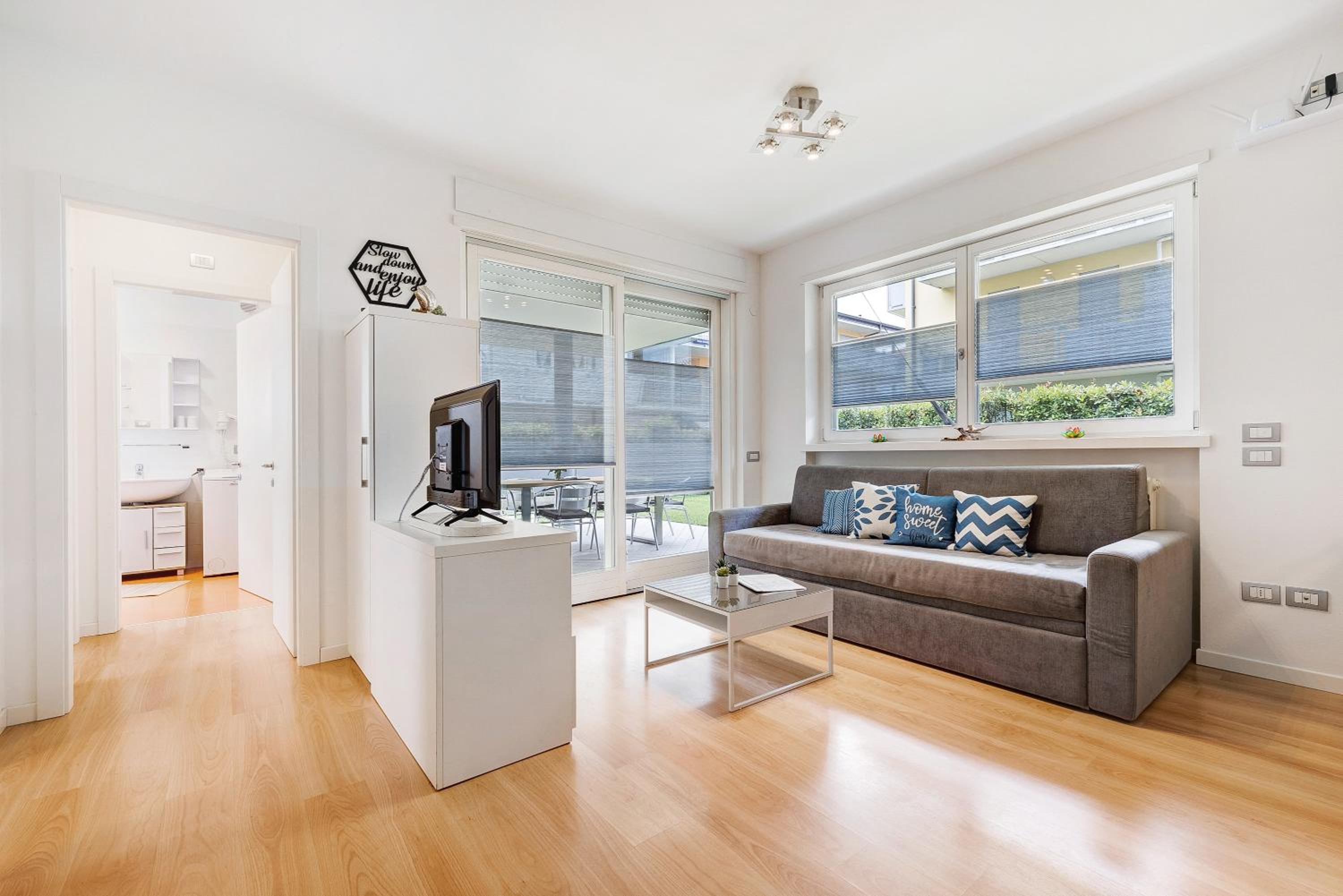 Two-Bedroom Superior Apartment - Garden View