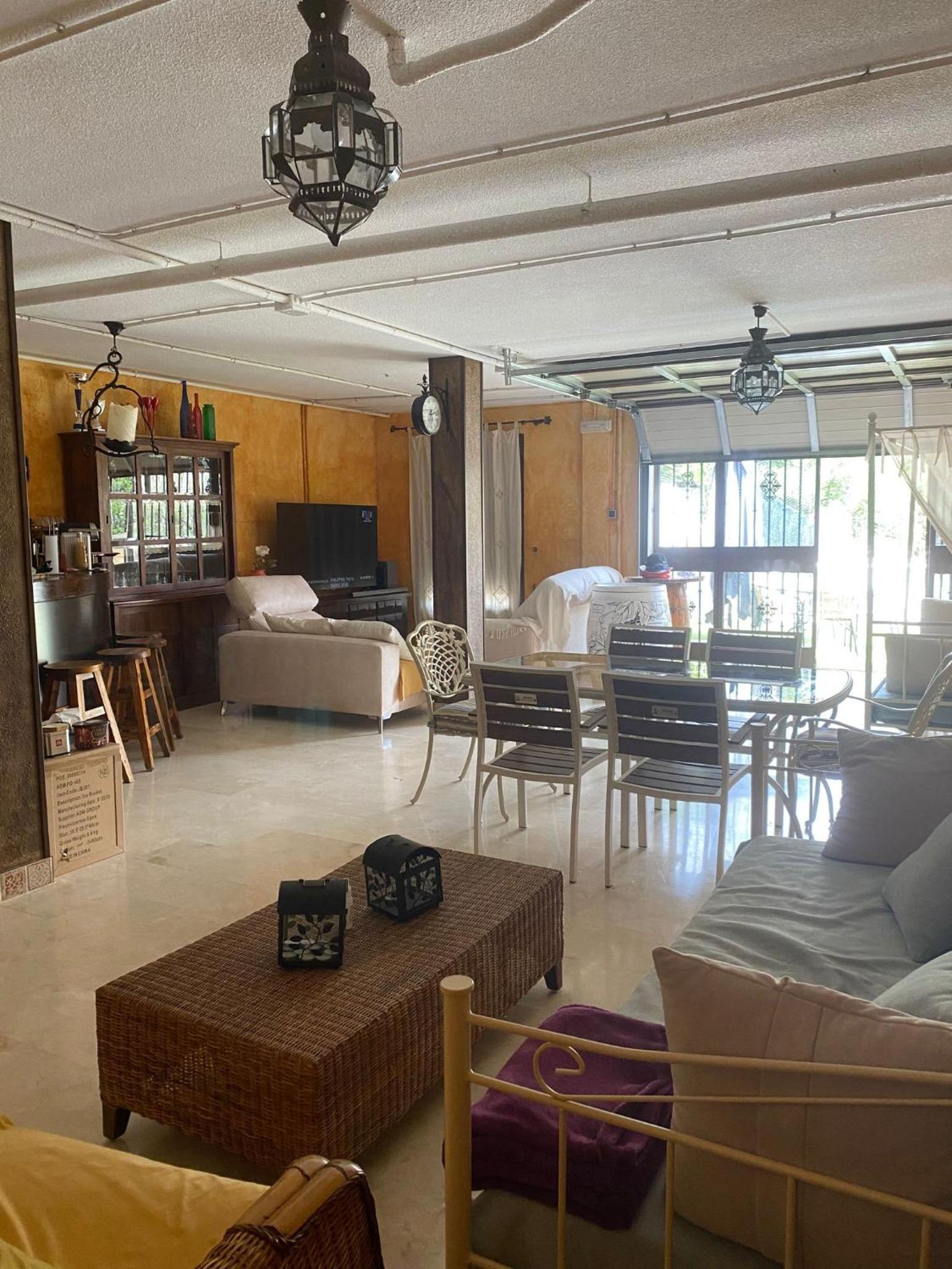 Casa de cinco habitaciones