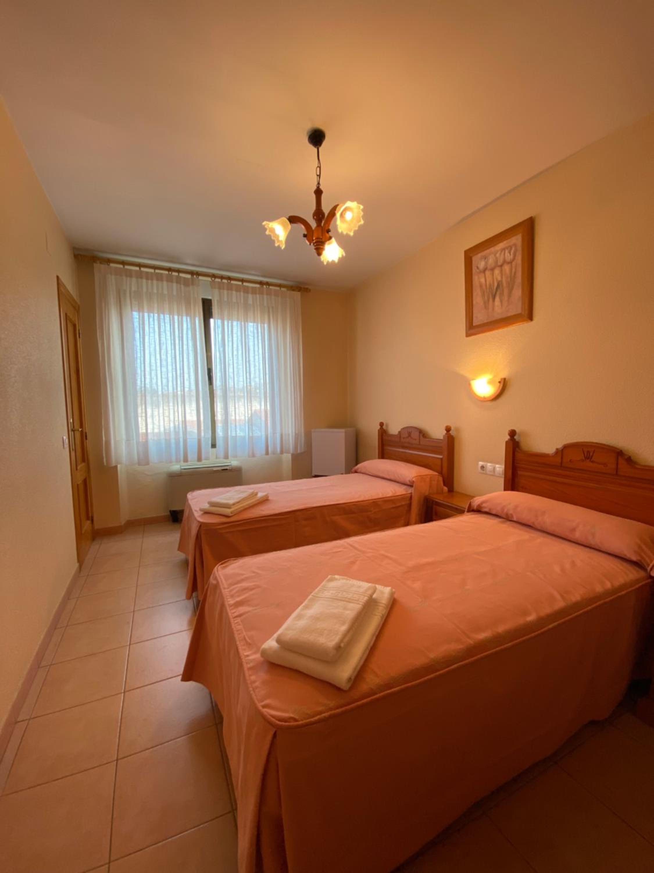 Habitación Doble con Baño Privado