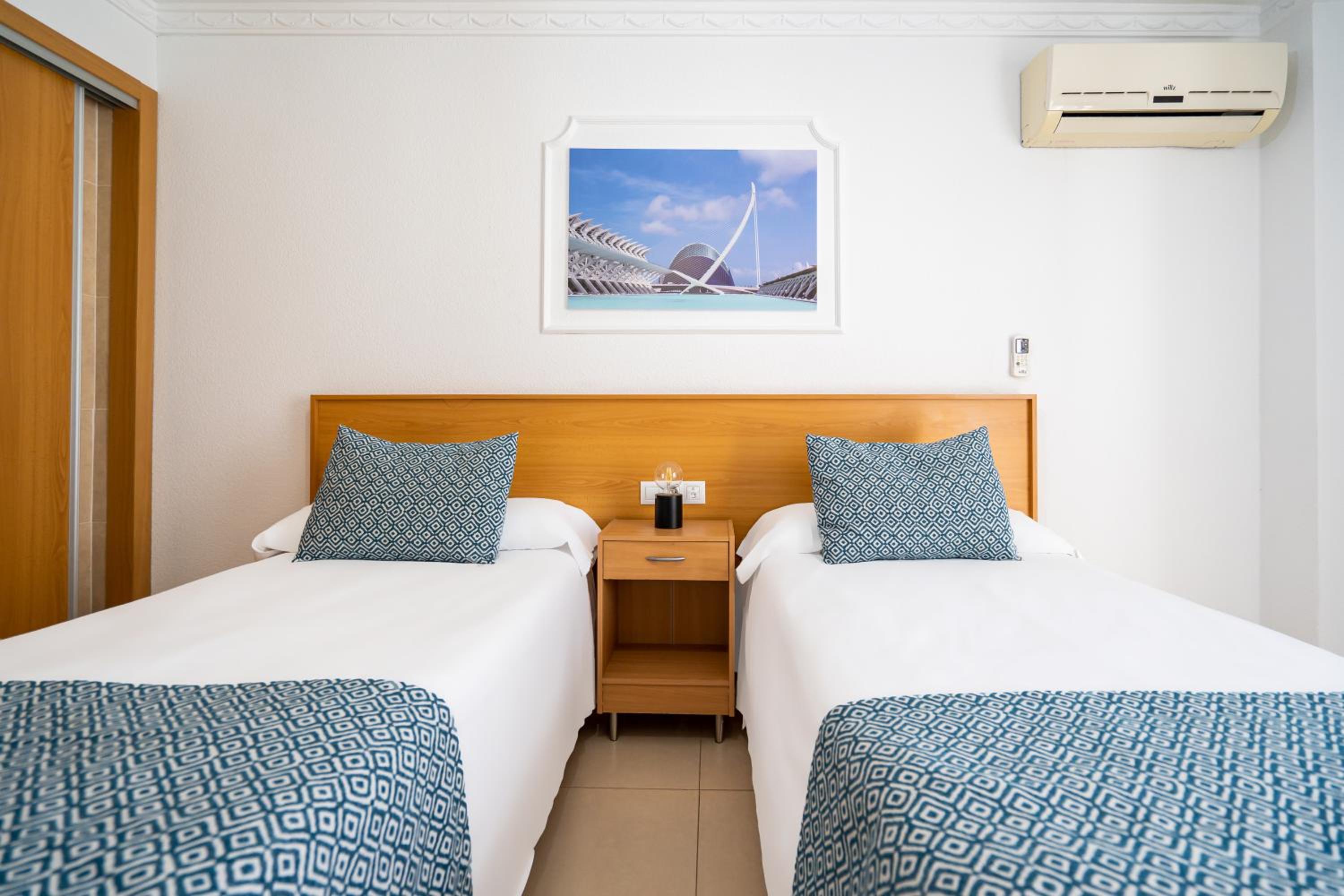 Double or Twin Room — the supplier's photographs — photo 2