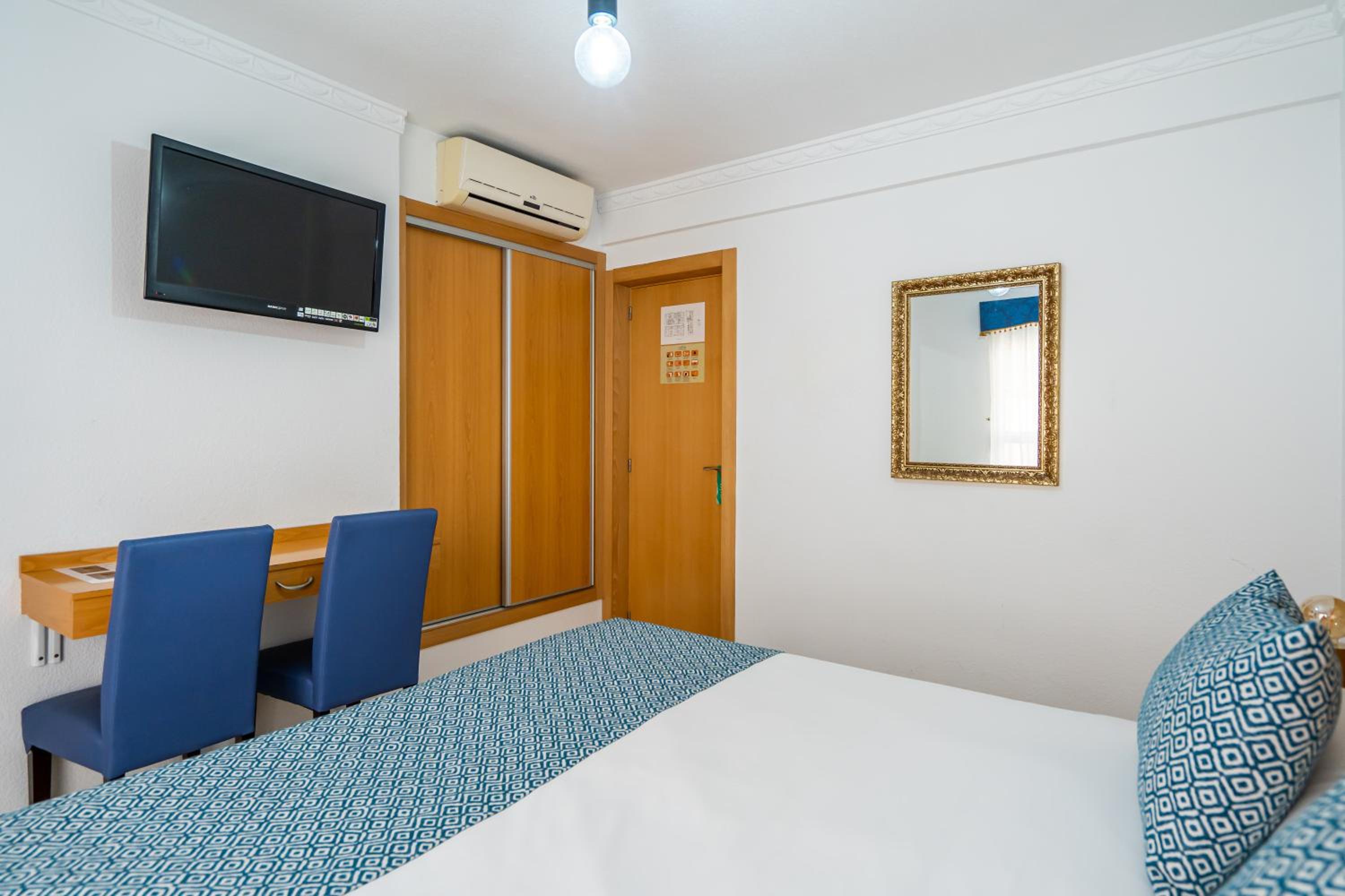 Double or Twin Room — the supplier's photographs — photo 3
