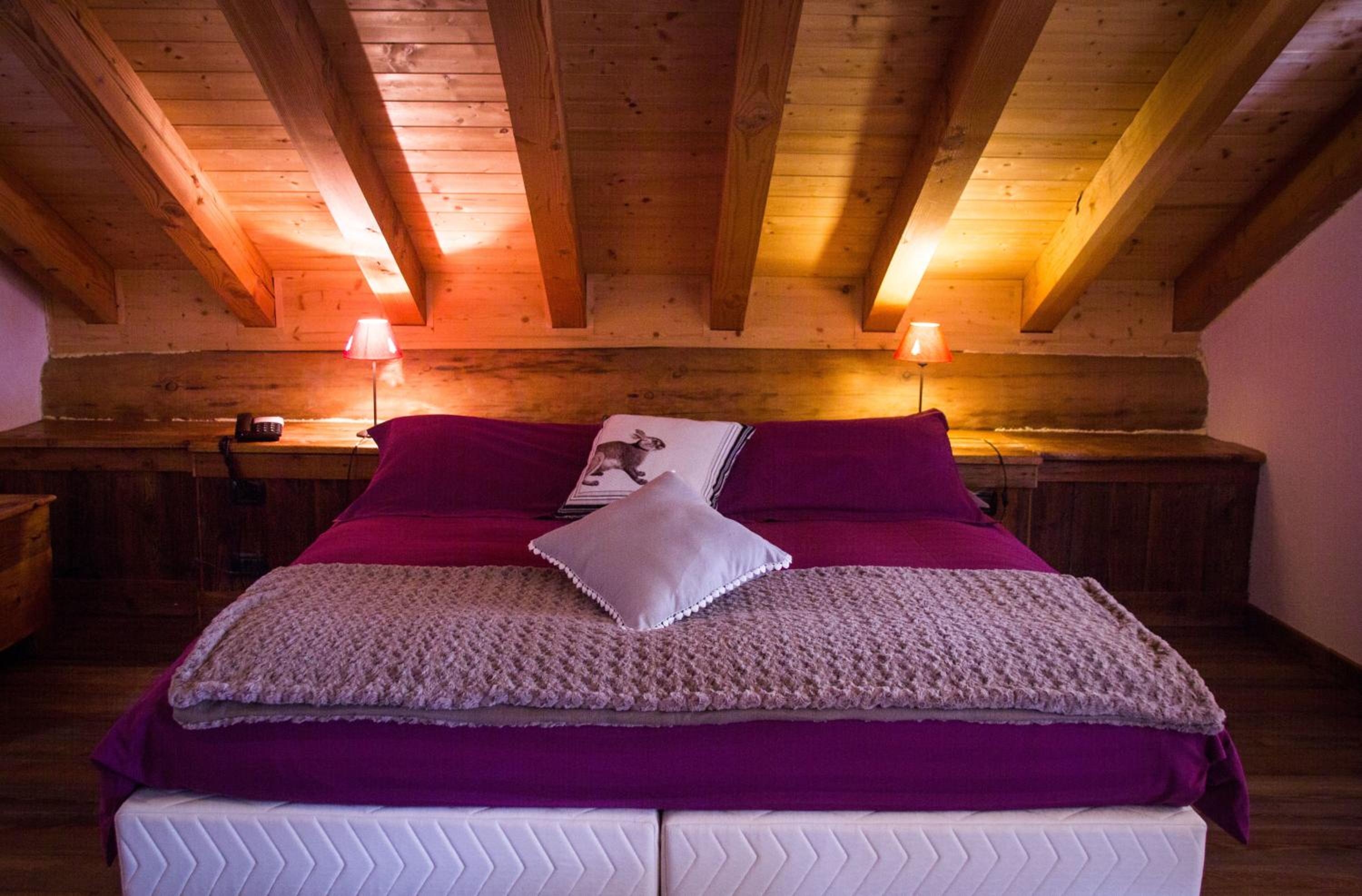 Double or Twin Room - Attic - Photo 10