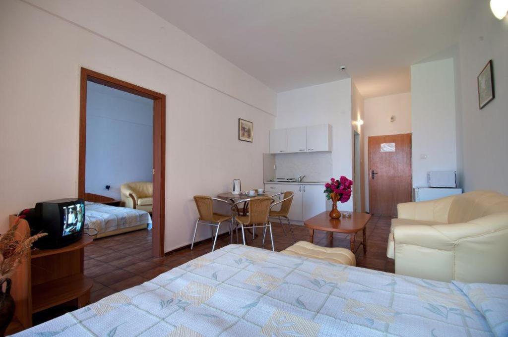 Apartment with Balcony - Photo 1
